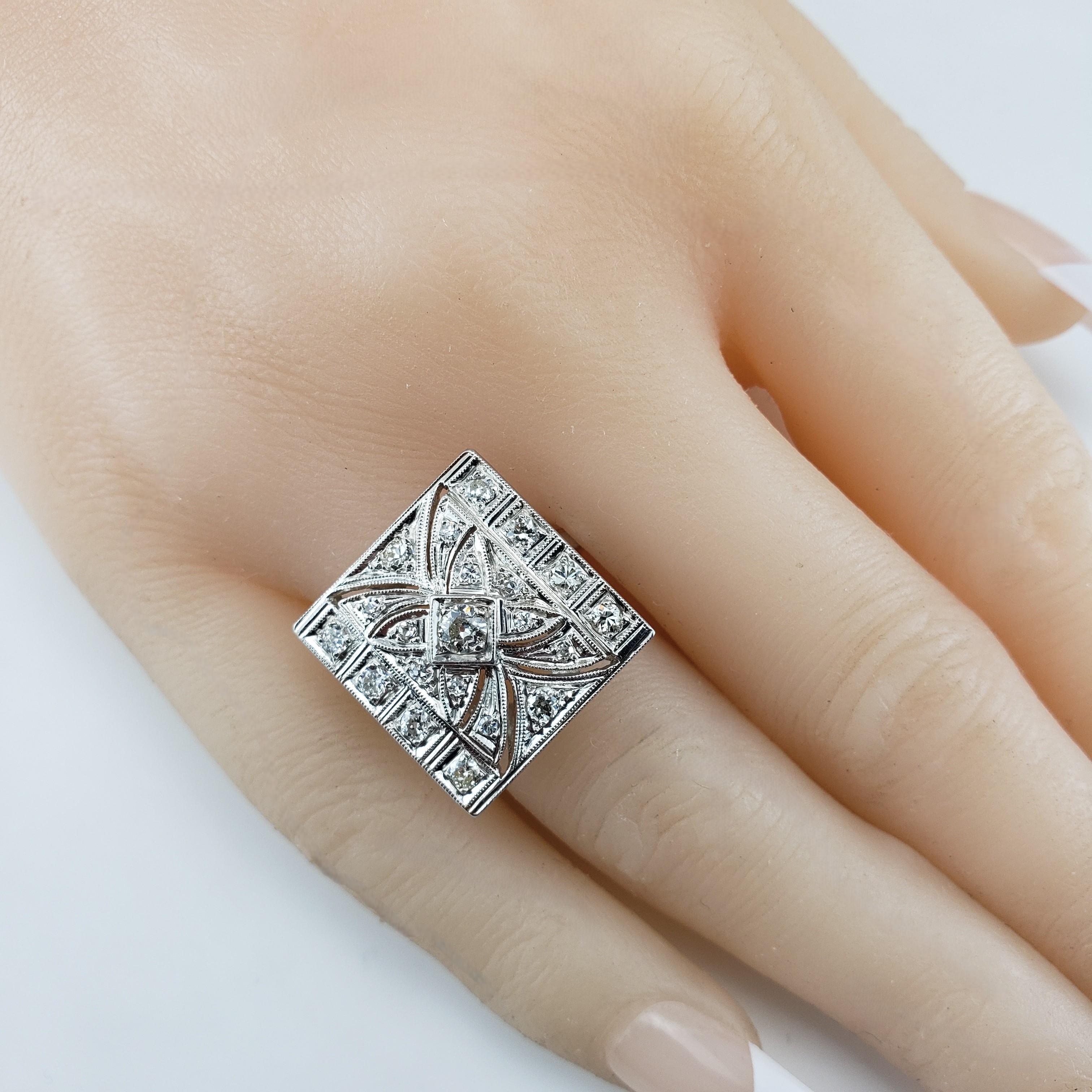 Women's Platinum and Diamond Tile Ring with Milgrain Edges Size 6.5 #18860 For Sale