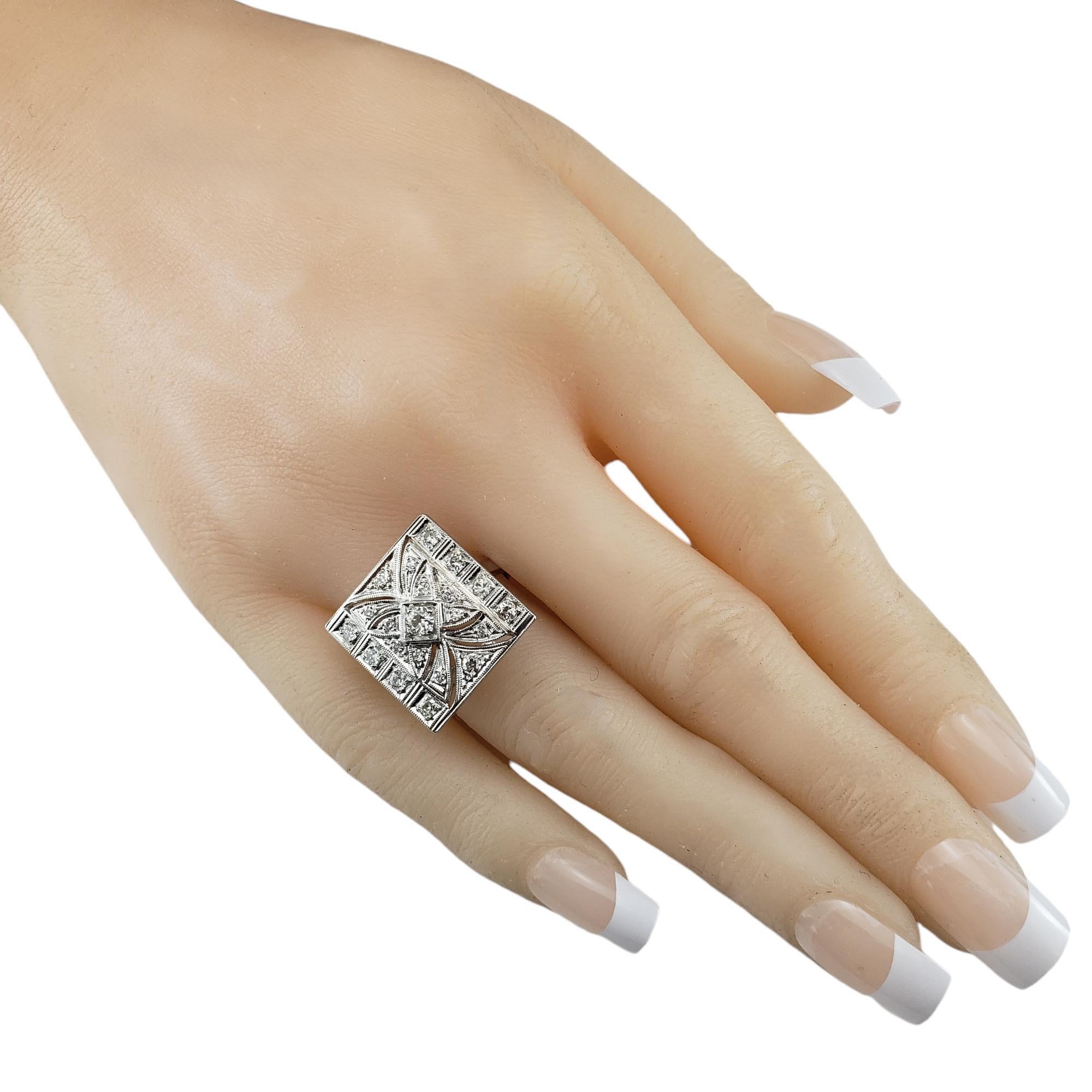 Platinum and Diamond Tile Ring with Milgrain Edges Size 6.5 #18860 For Sale 1