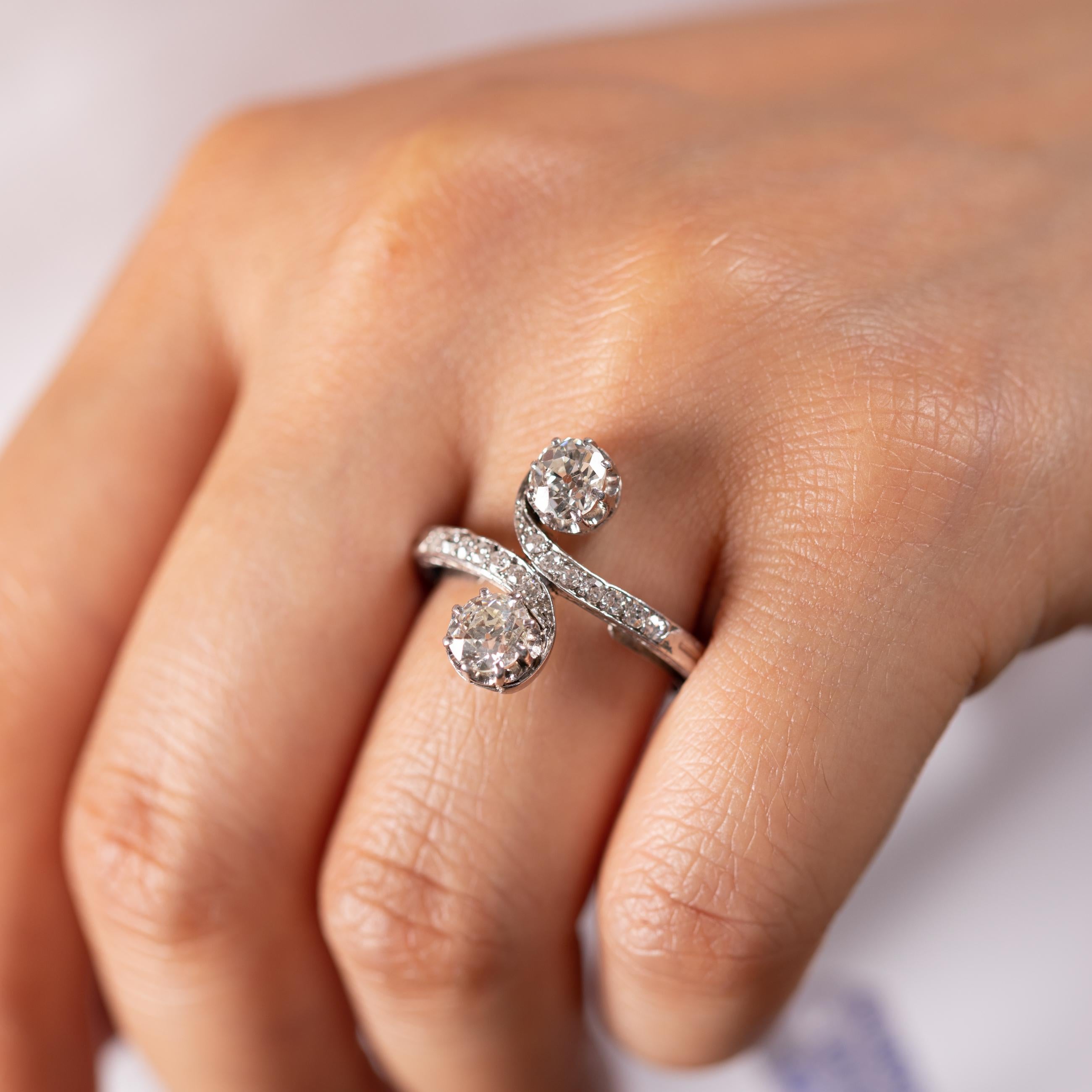 Platin und Diamanten Antiker Toi et Moi Ring im Angebot 5