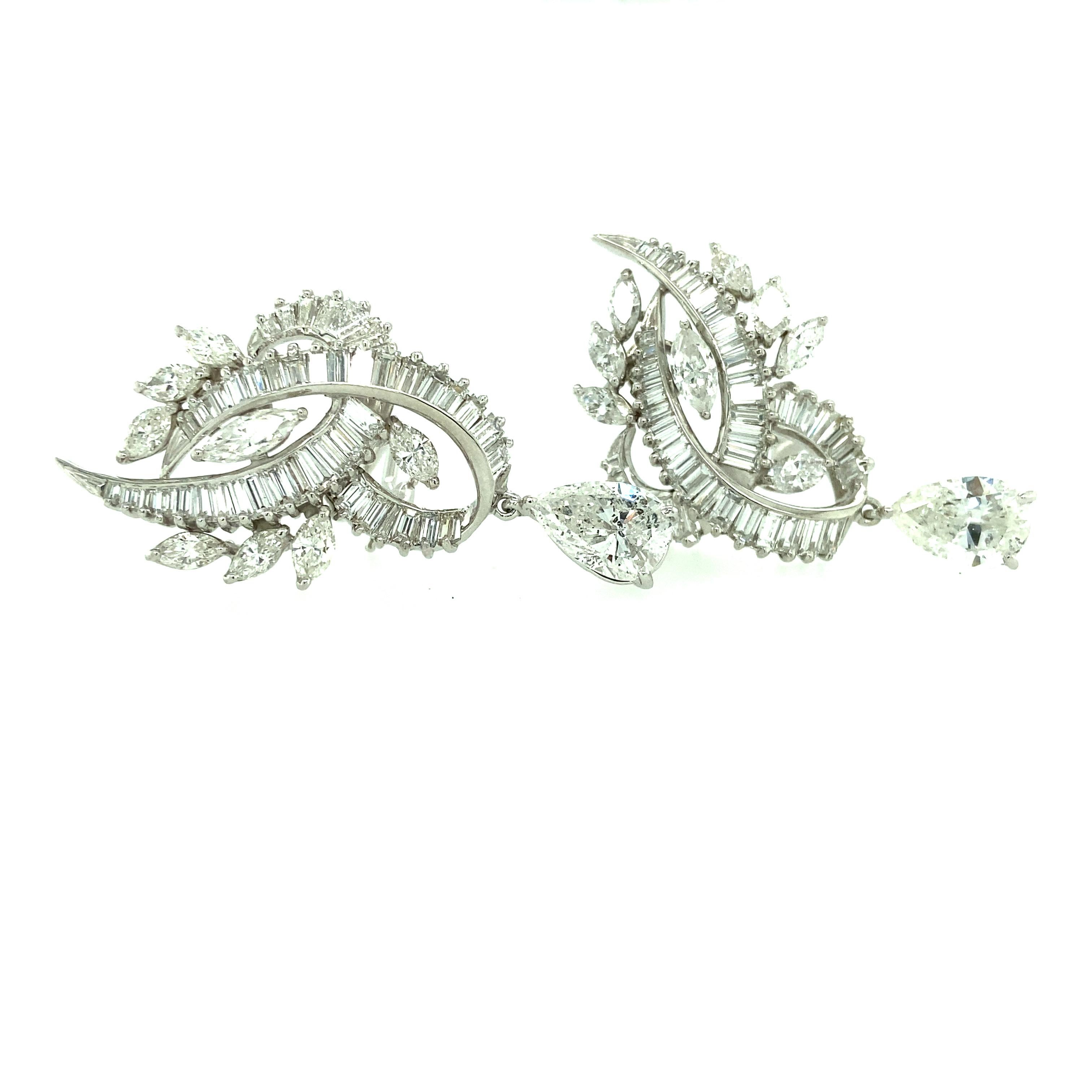 Platinum and Gold Diamond Earrings In Good Condition In Towson, MD