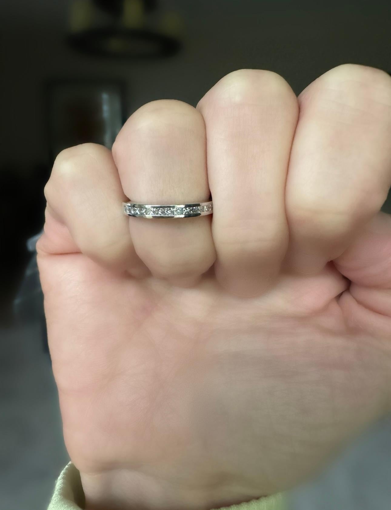 Platinum and Natural Diamond Band In Good Condition For Sale In Derby, NY