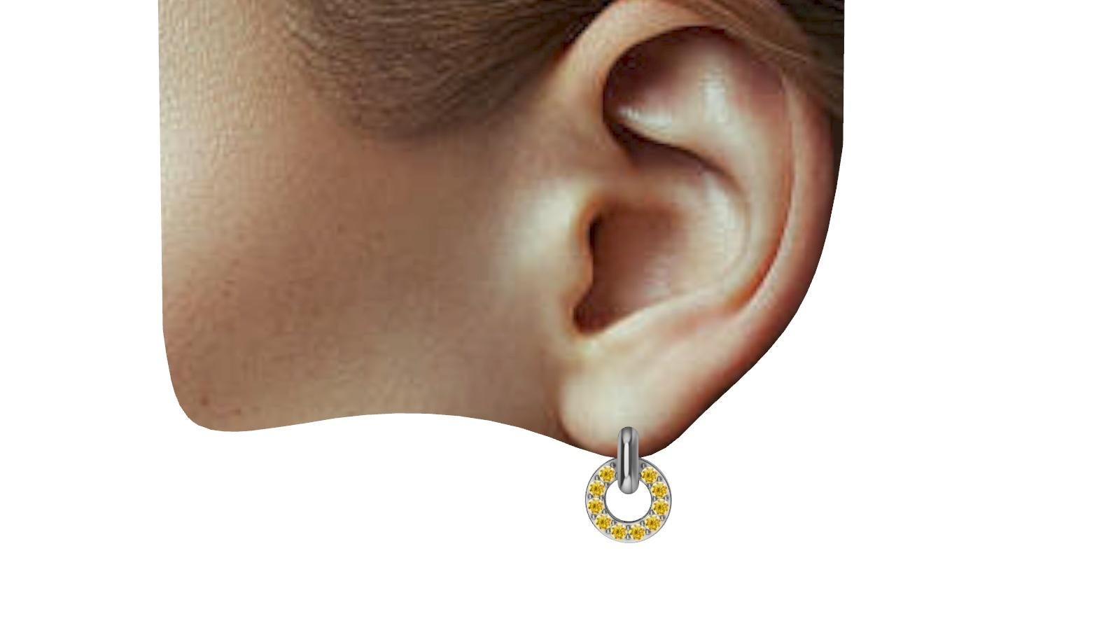 Contemporain Petites boucles d'oreilles pendantes en platine et diamants jaunes vifs naturels en vente