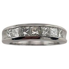 Platin- und Diamantring mit Prinzessinnenschliff Größe 6