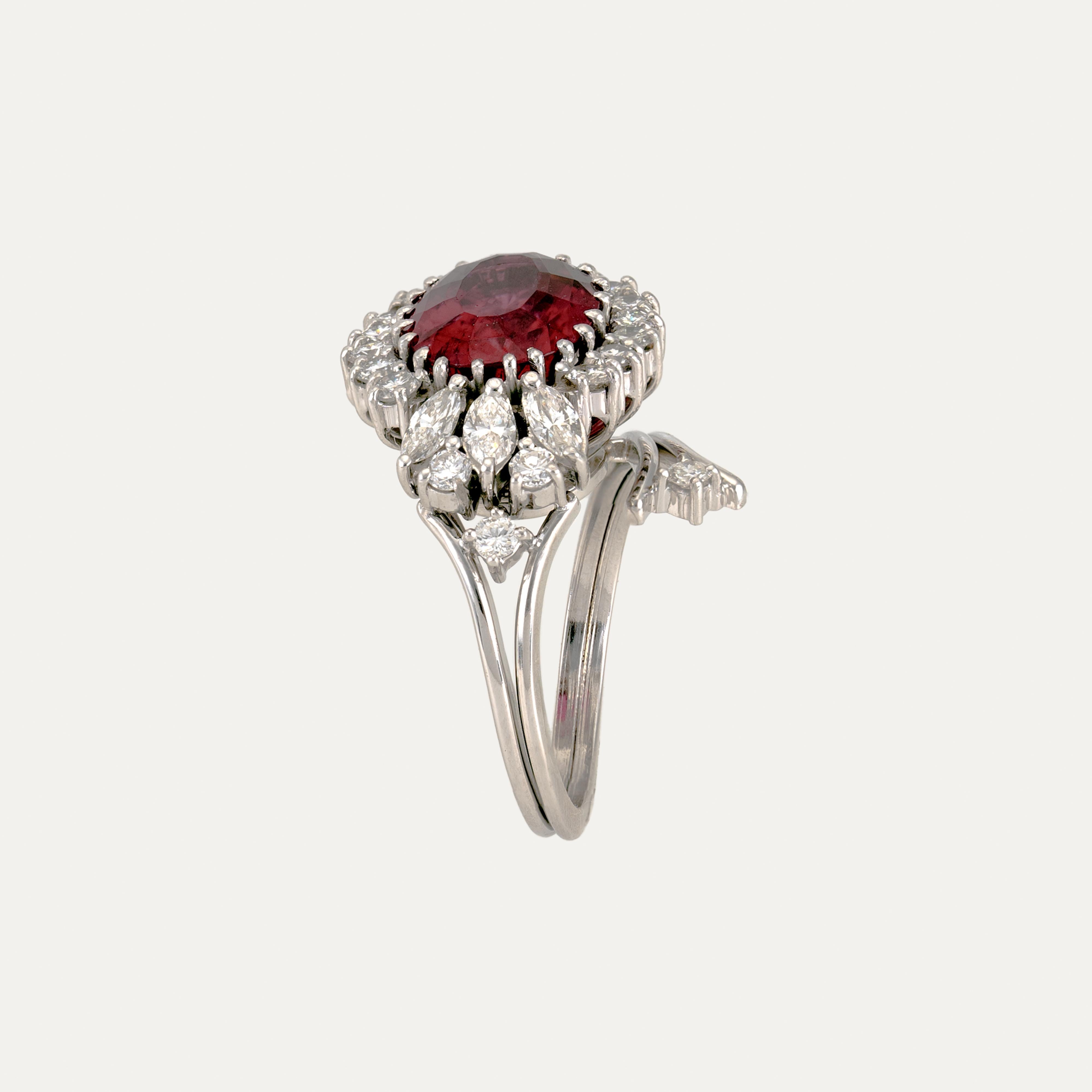 Contemporary Platinum and White Gold Ring with Pink Tourmaline and Diamonds For Sale