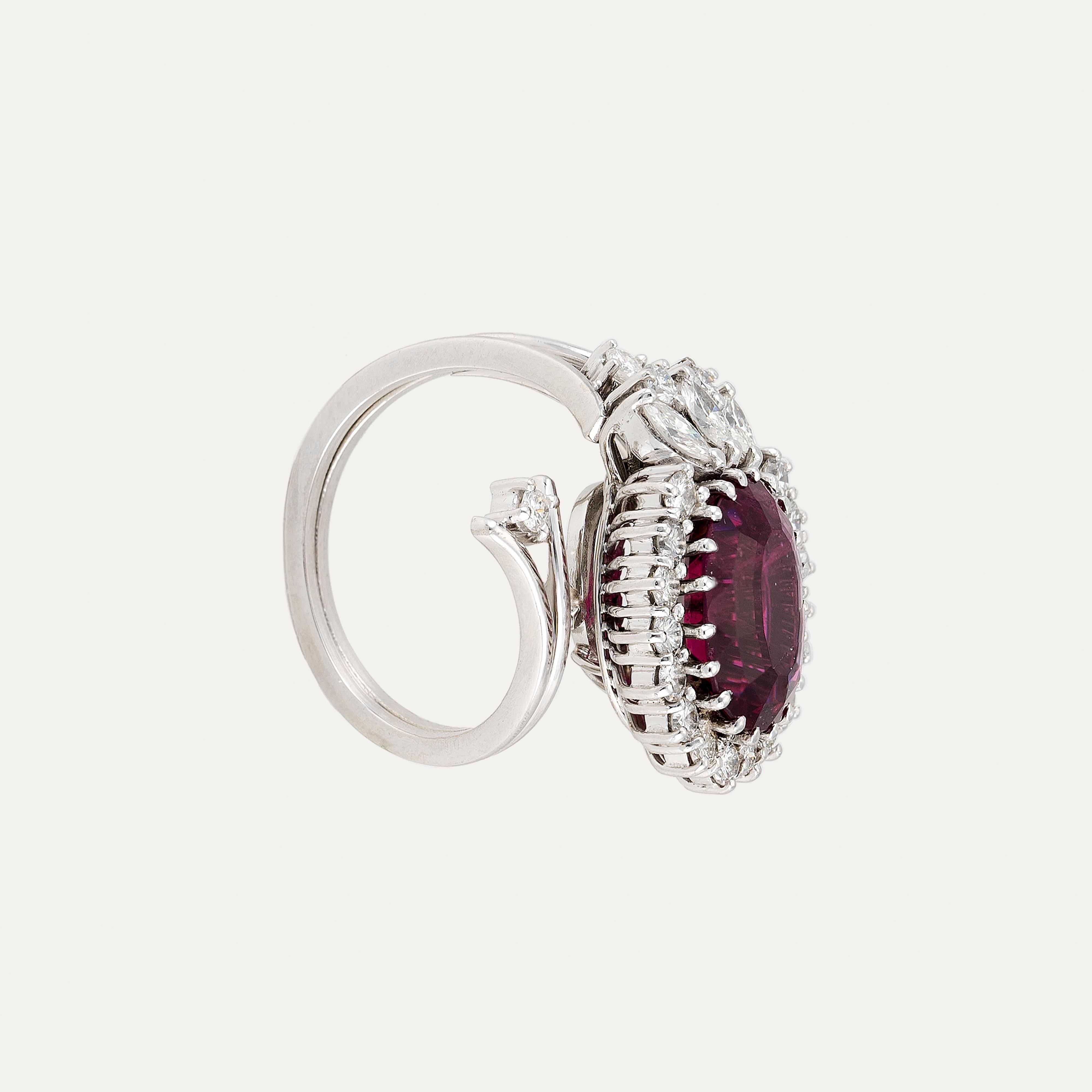 Women's Platinum and White Gold Ring with Pink Tourmaline and Diamonds For Sale