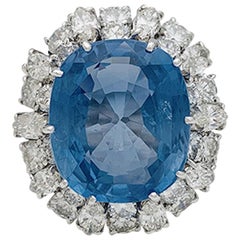 Platinum and White Gold Sapphire Ring, Diamonds