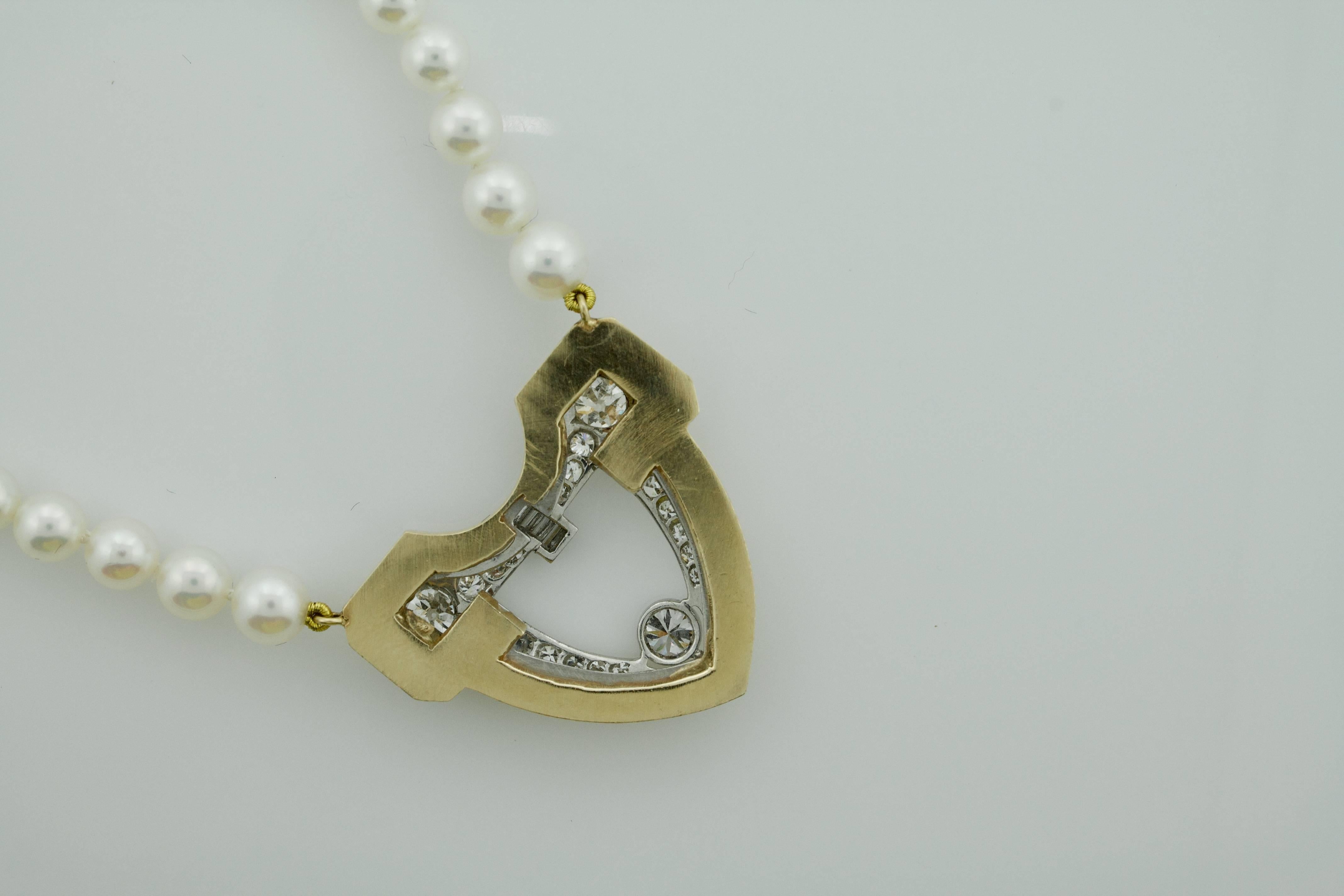 Platinum and Yellow Gold Diamond and Pearl Necklace, circa 1930s-1950s In Excellent Condition In Wailea, HI