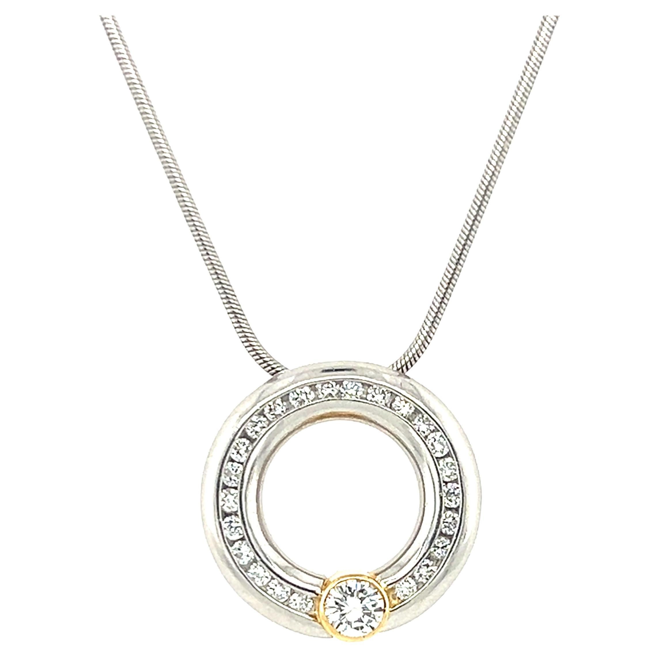 Collier pendentif en platine et or jaune 18 carats avec diamants