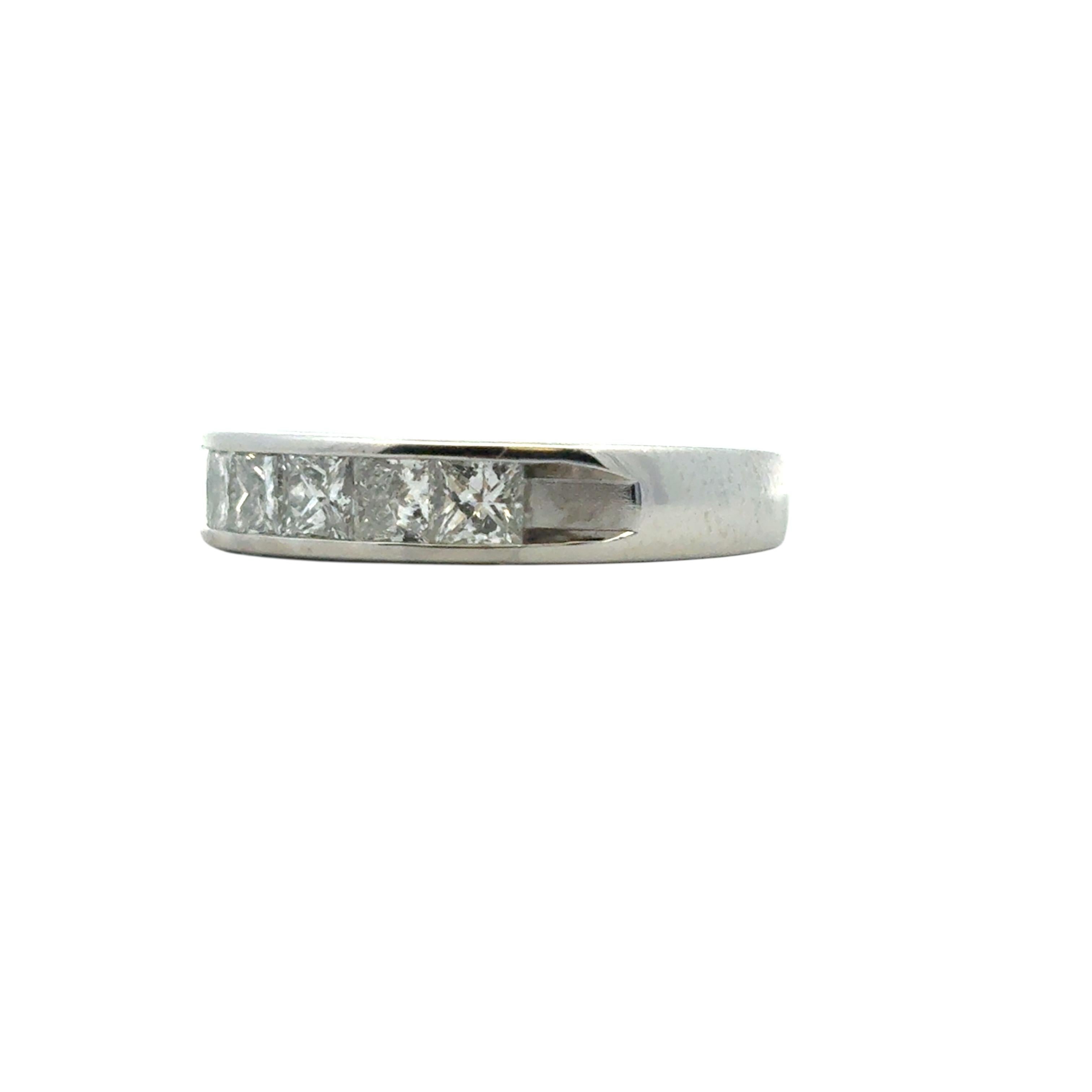 Platinum approx. 1.42ctw Diamond Wedding Band in vendita 1