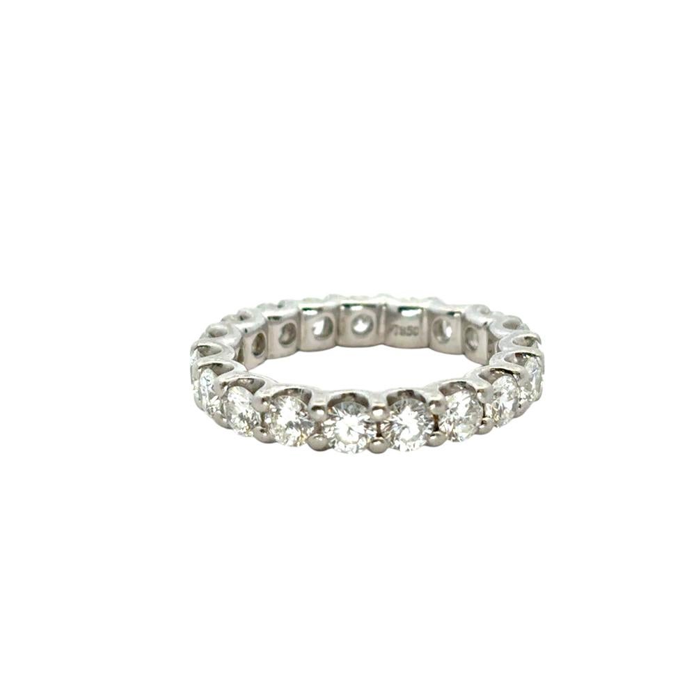 Taglio rotondo Anello di eternità in platino con diamante rotondo naturale da circa 2,09 ct. in vendita