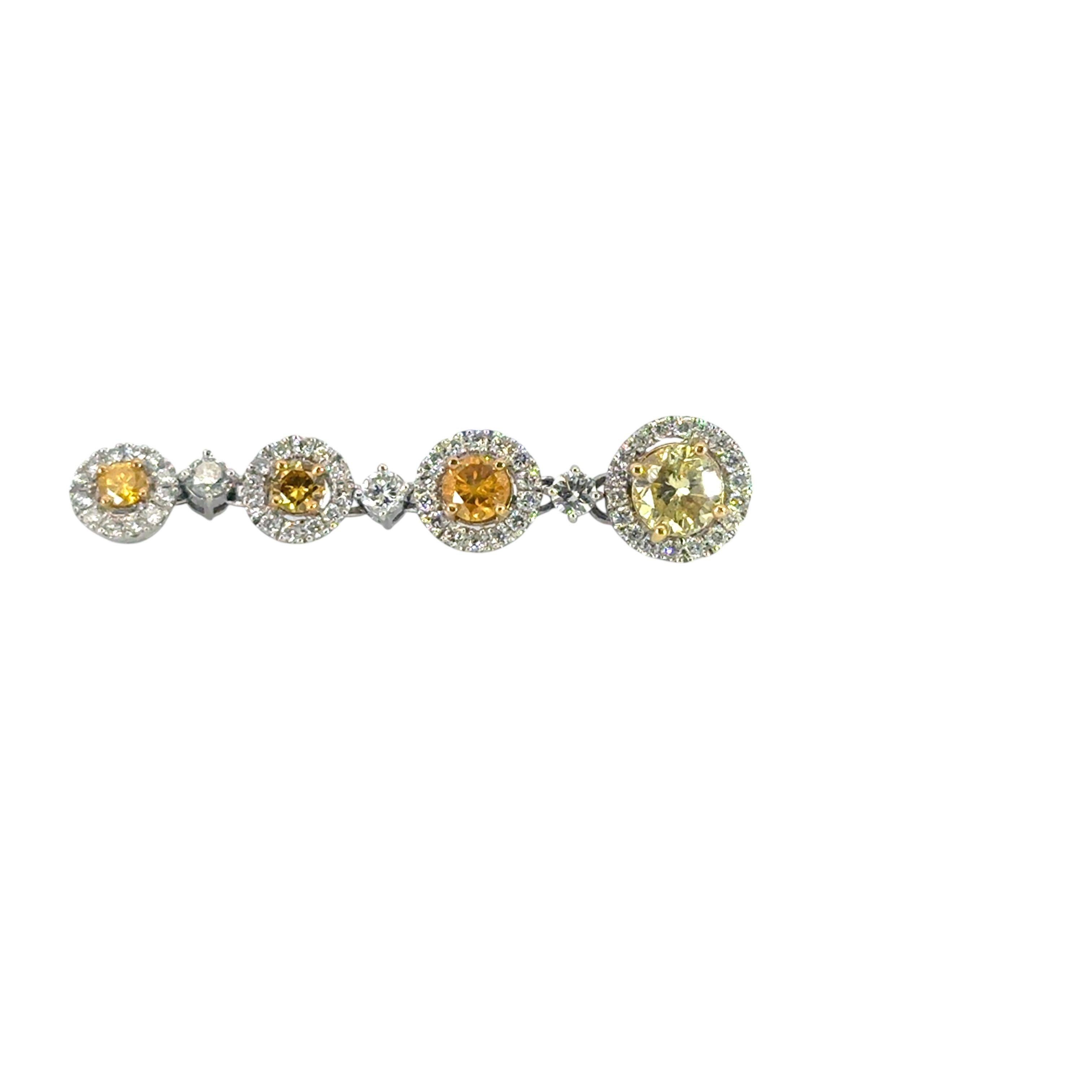 Platin ca. 3,63 ctw natürlicher farbiger Diamant mit weißem Halo Ohrhänger im Angebot 3