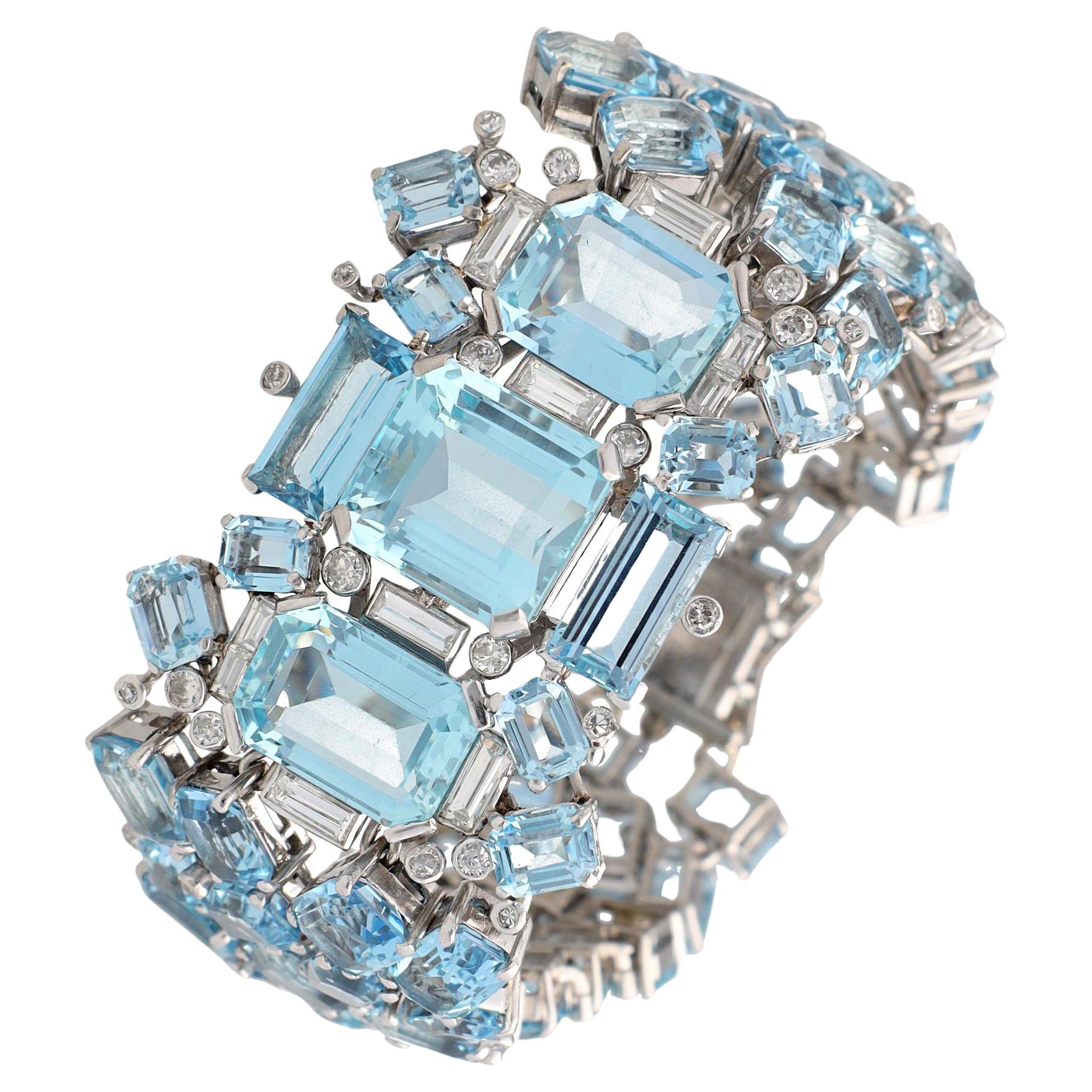 Platinum Aquamarine and Diamond Bracelet For Sale