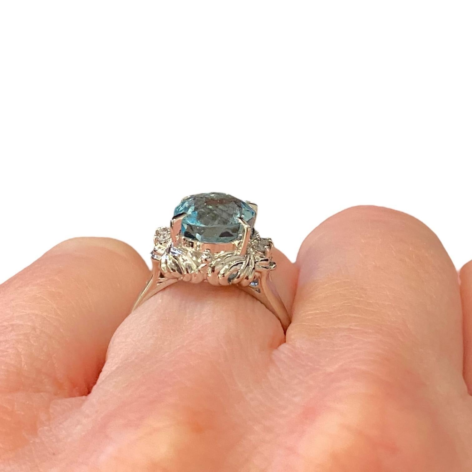 Platinum Aquamarine and Diamond Ring For Sale 4