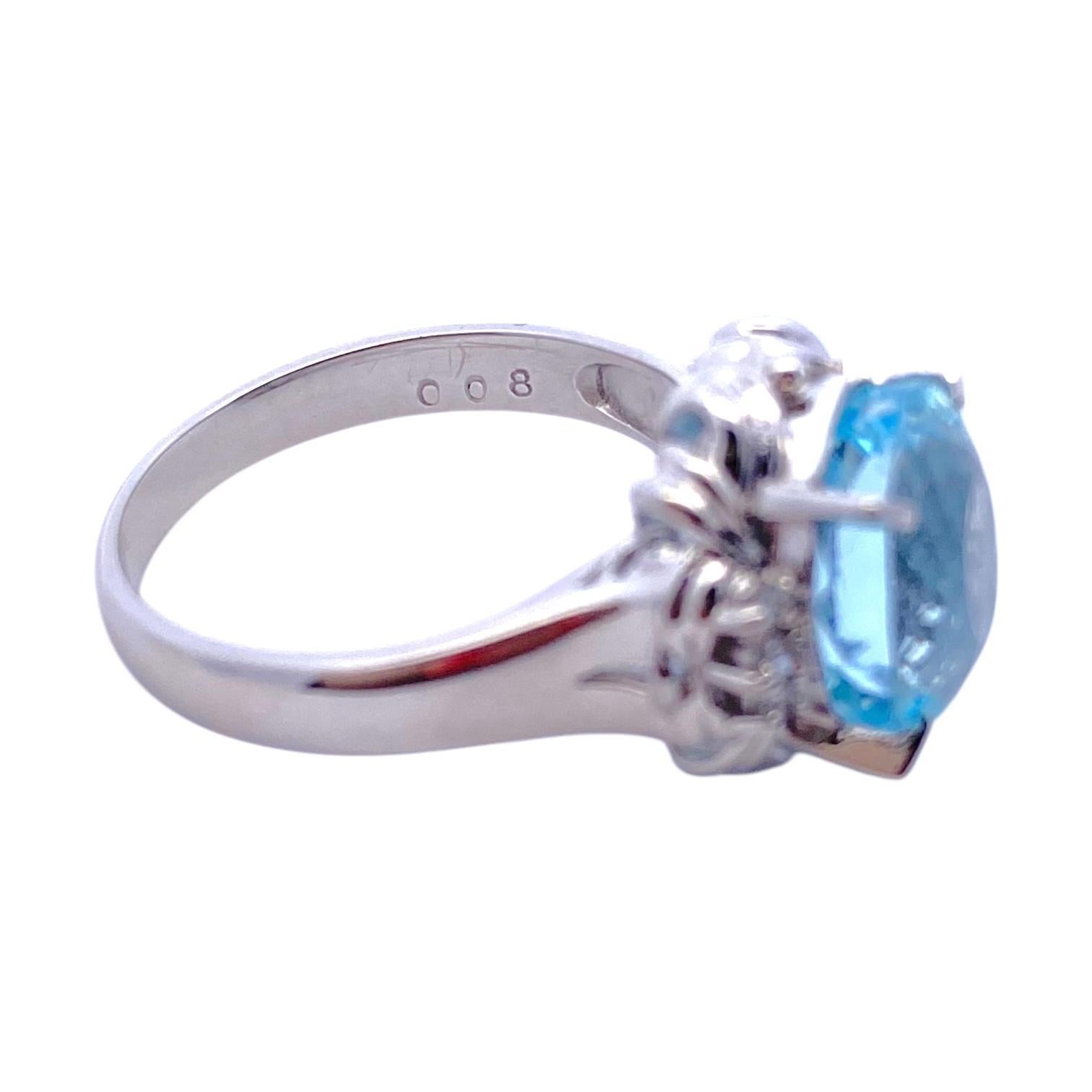 Platinum Aquamarine and Diamond Ring For Sale 2