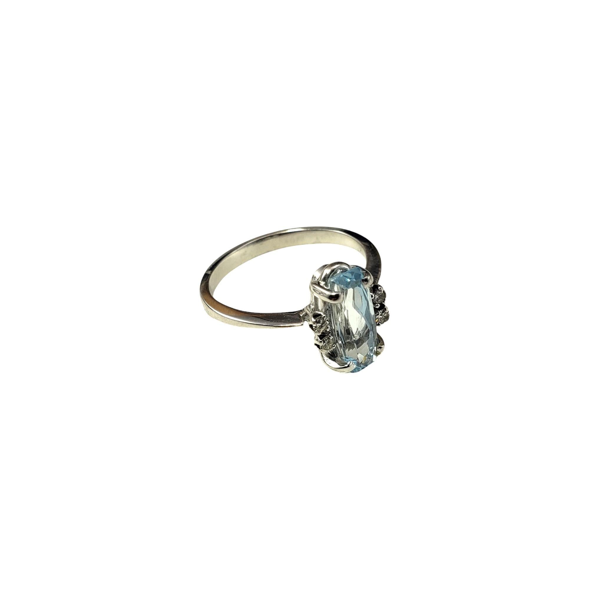 Cushion Cut Platinum Aquamarine and Diamond Ring Size 7.25 #17069 For Sale
