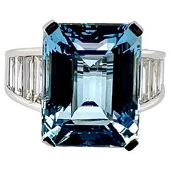 Platinum Aquamarine Ring with Baguette Diamonds