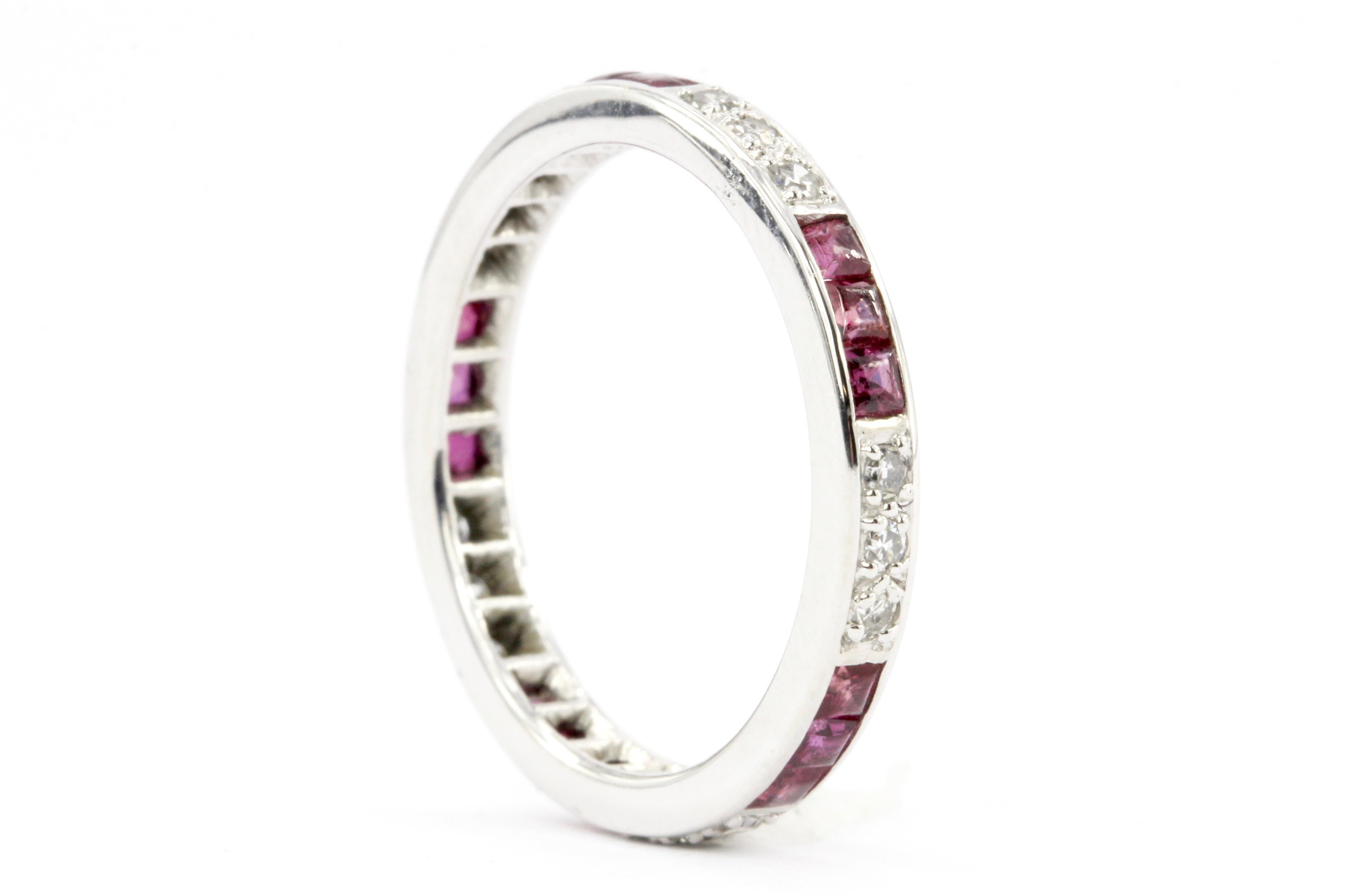 Platinum Art Deco 1 Carat Ruby and Diamond Eternity Band, circa 1920s In Excellent Condition In Cape May, NJ