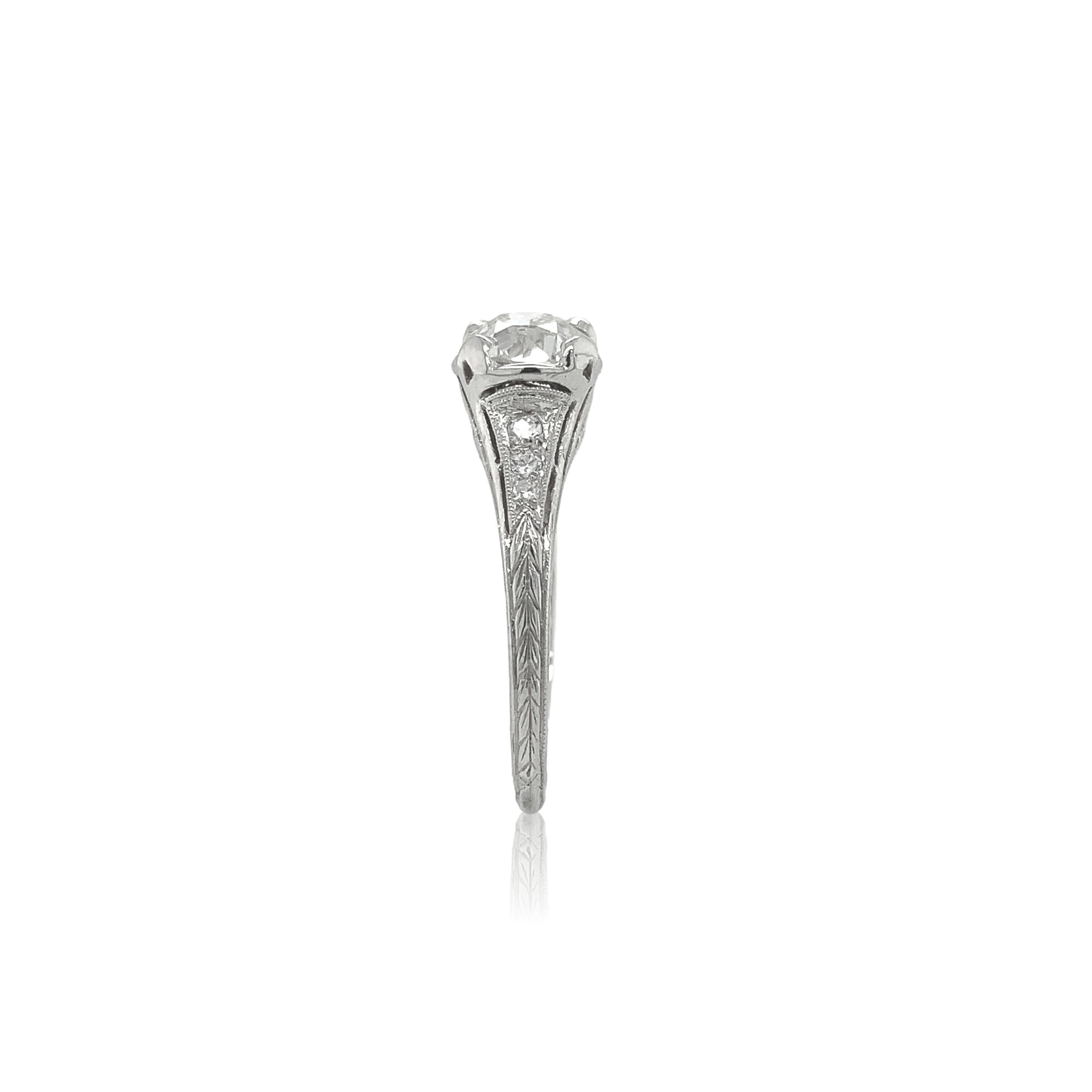Platinum Art Deco 1.01 carat Diamond Engagement Ring with GIA Report In Excellent Condition For Sale In Big Bend, WI