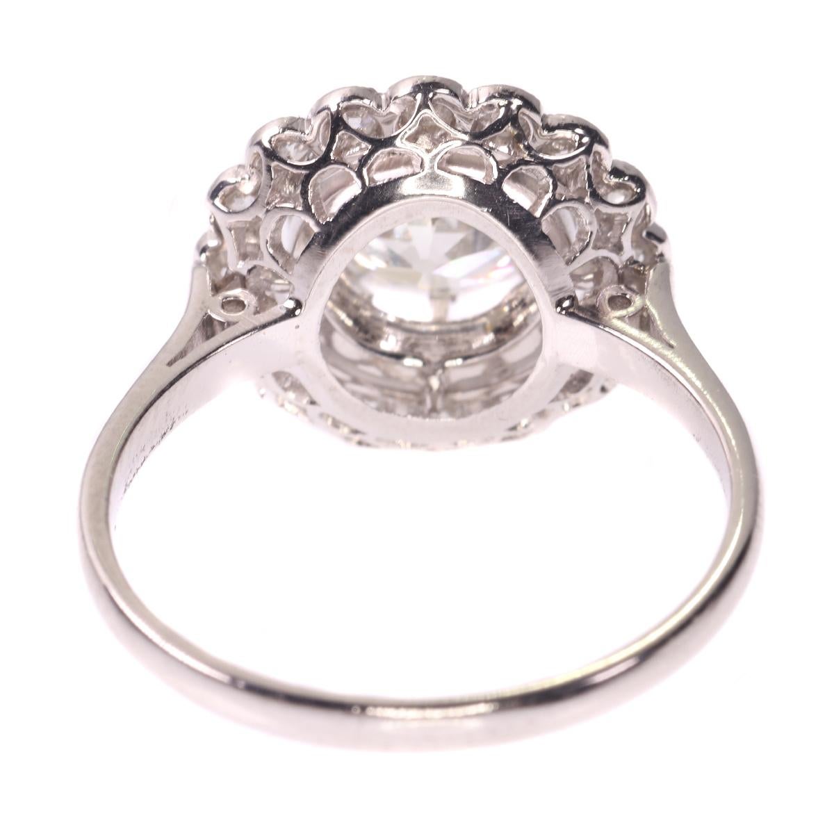 Platinum Art Deco 1.70 Carat Diamond Engagement Ring, 1920s For Sale 6