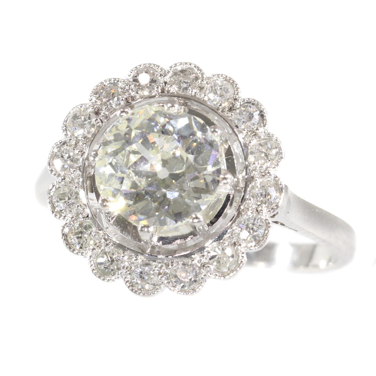Women's Platinum Art Deco 1.70 Carat Diamond Engagement Ring, 1920s For Sale