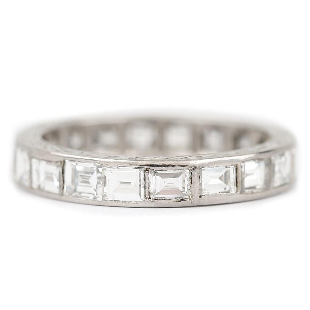 Men's Platinum Art Deco 2.30ct Asscher & Emerald Cut Diamond Full Eternity Ring c.1930