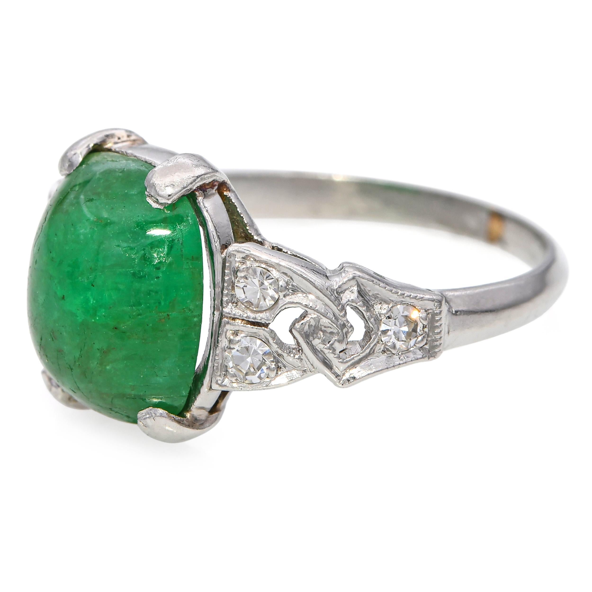 Taglio misto Anello in platino Art Deco con smeraldo e diamante da 2,56 carati in vendita