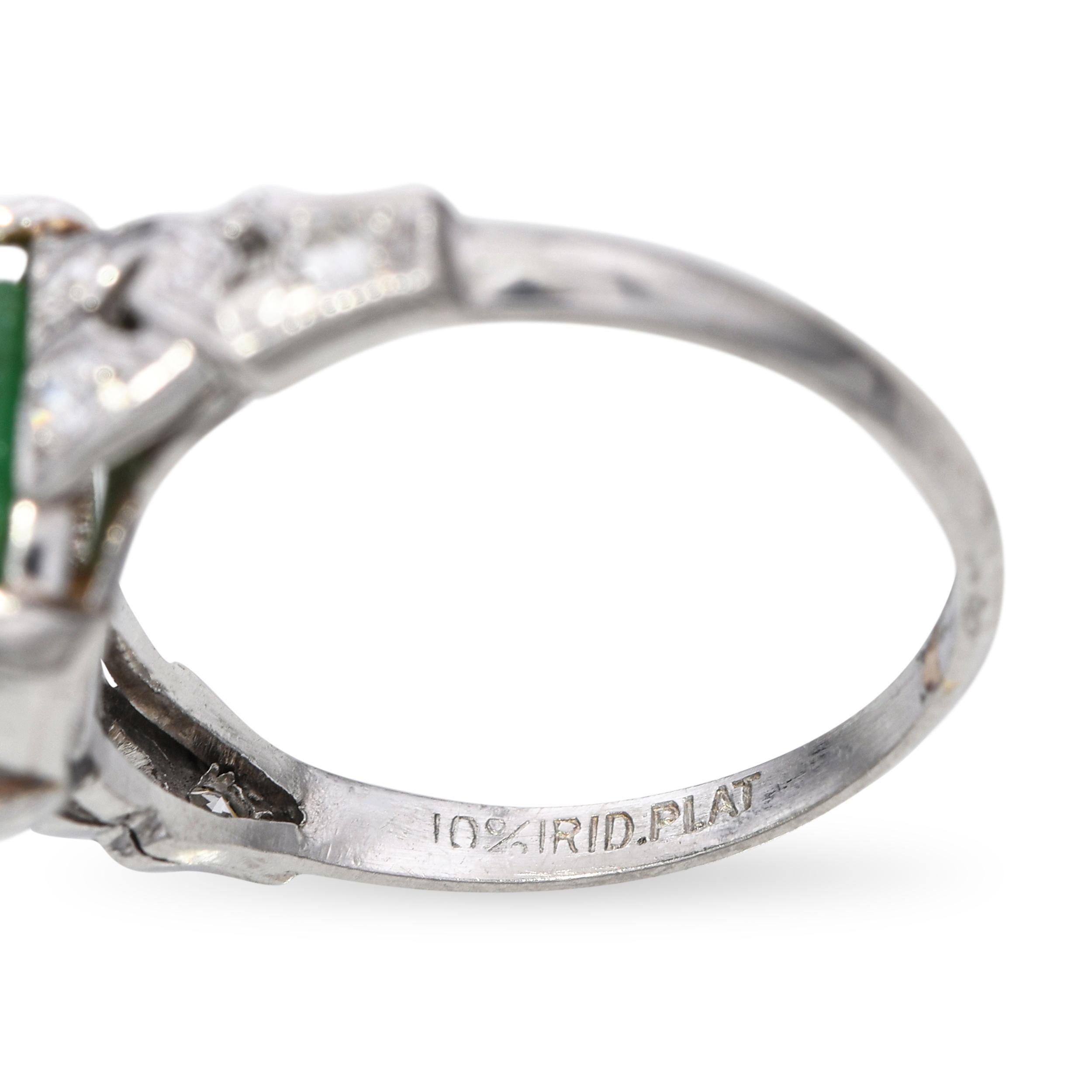 Anello in platino Art Deco con smeraldo e diamante da 2,56 carati in vendita 1