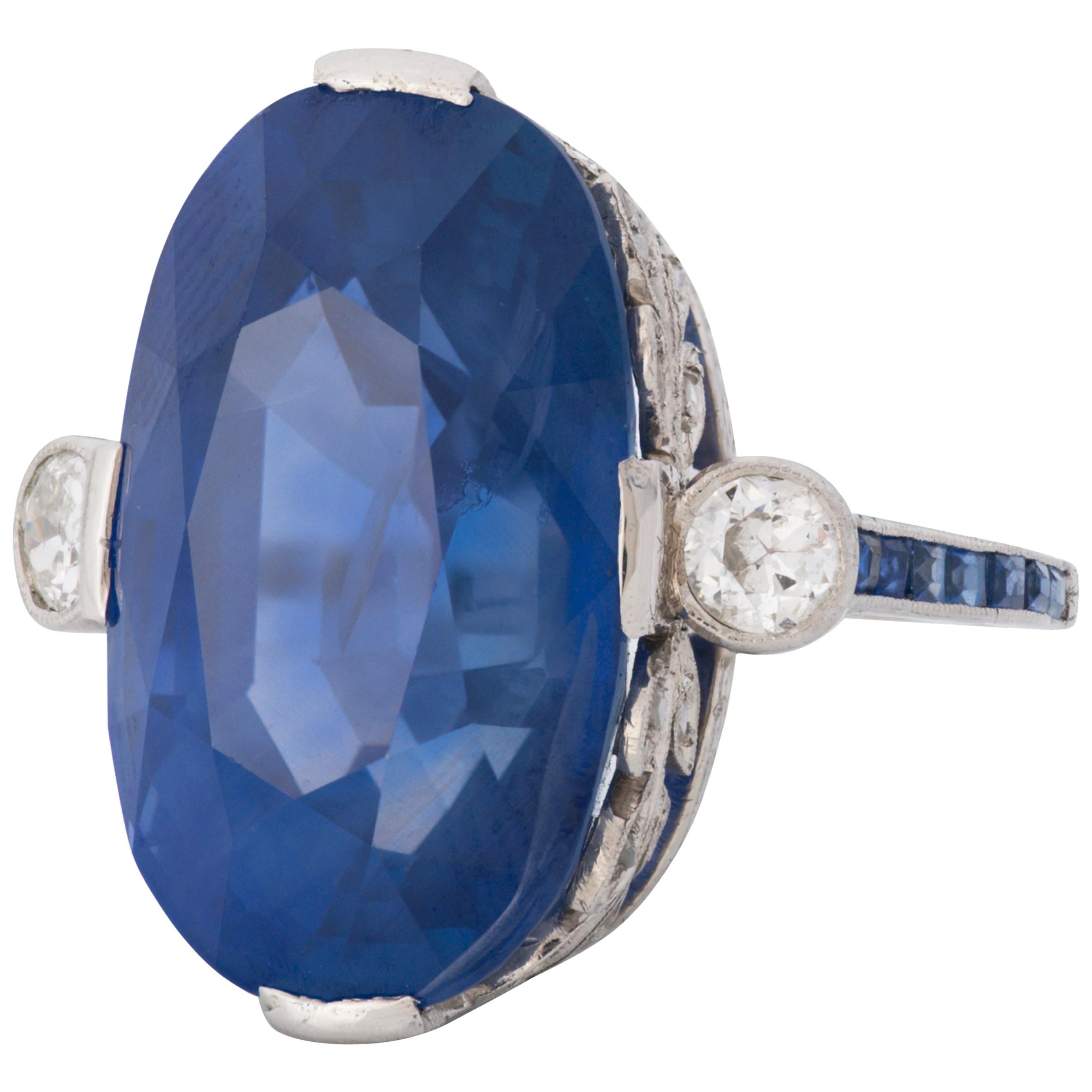 Art Deco 27.11 Carat Oval Unheated Ceylon Sapphire and Diamond Ring in Platinum
