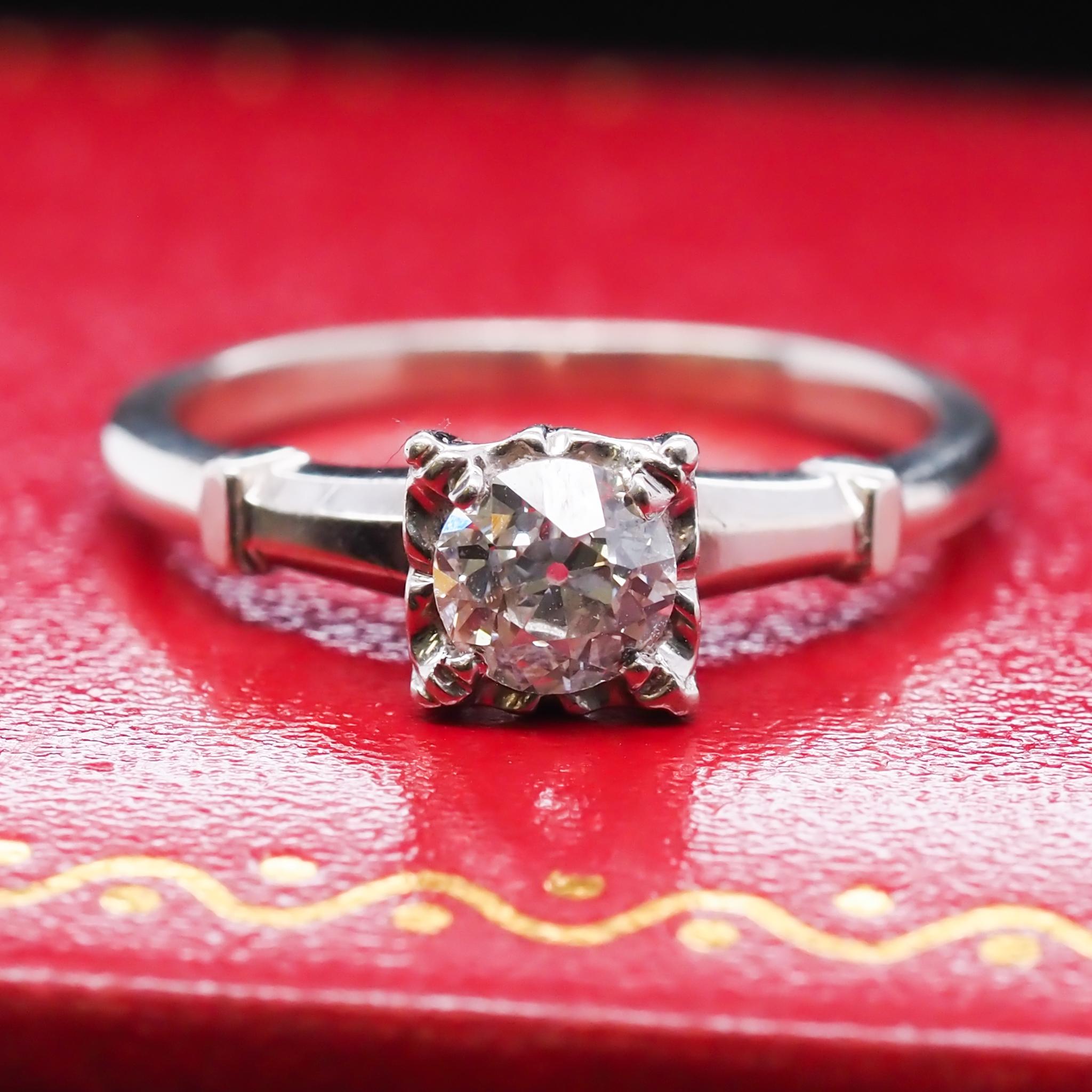 Platinum Art Deco .50 Carat Old European Brilliant Diamond Engagement Ring For Sale 3