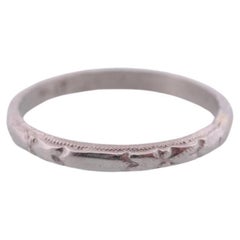 Fascia incisa a fiore Art Deco in PLATINO. Anello con incisione Flower Blossom.