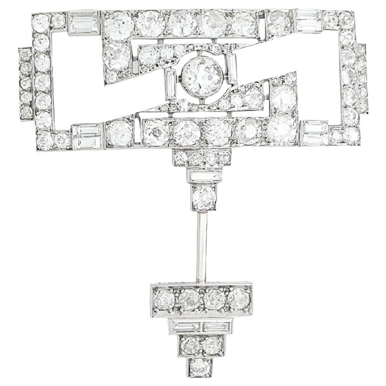 Platinum Art Deco Brooch Set with Diamonds
