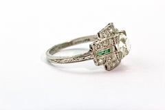 Platin Art Deco Diamant und Smaragd Cocktail Ring