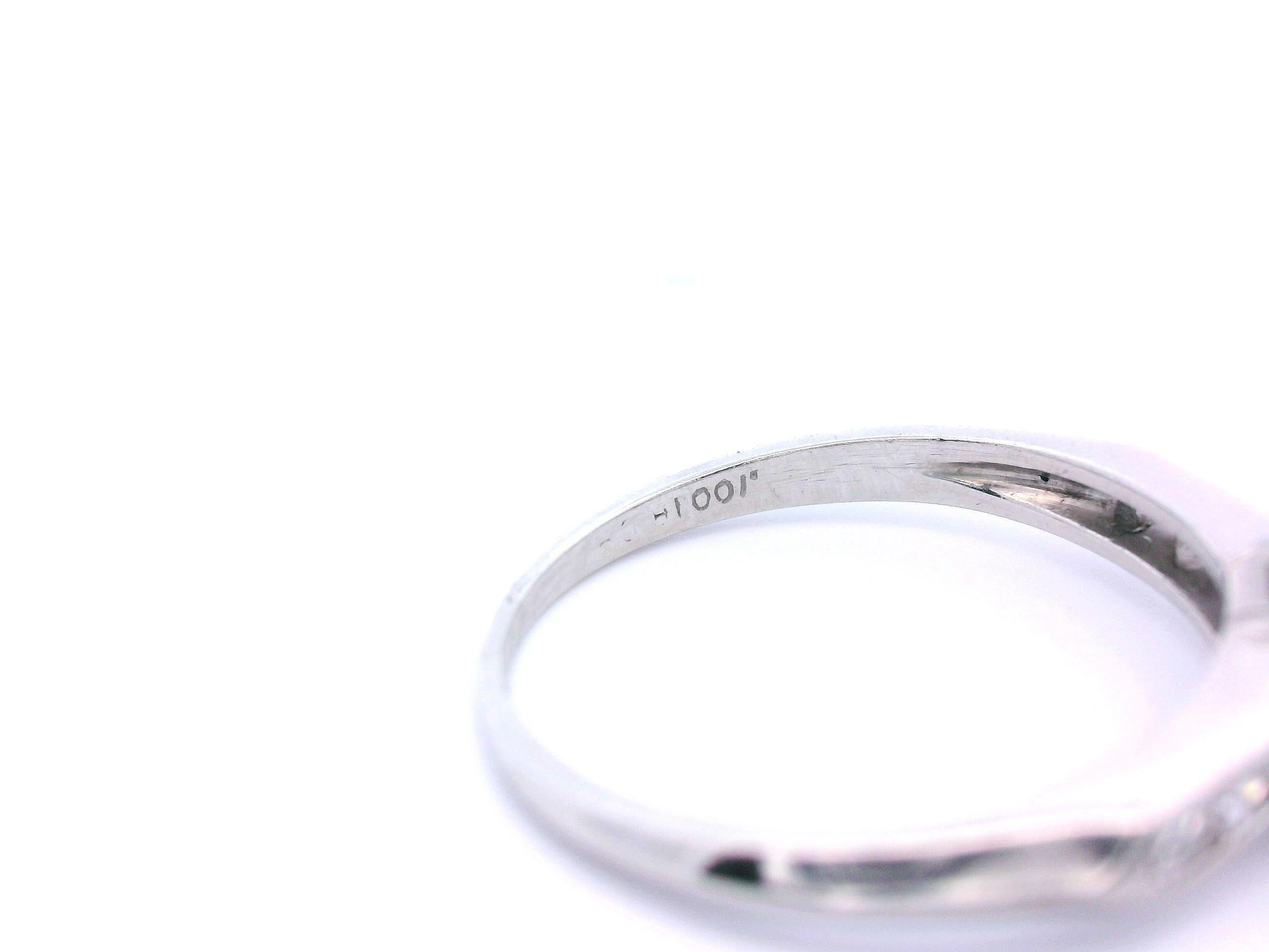 Anello di fidanzamento in platino con diamante Art Deco in vendita 4