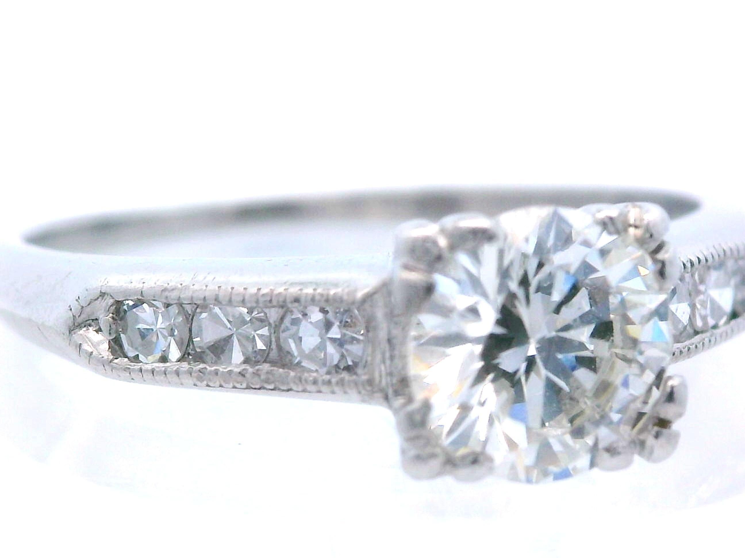 Art Déco Anello di fidanzamento in platino con diamante Art Deco in vendita