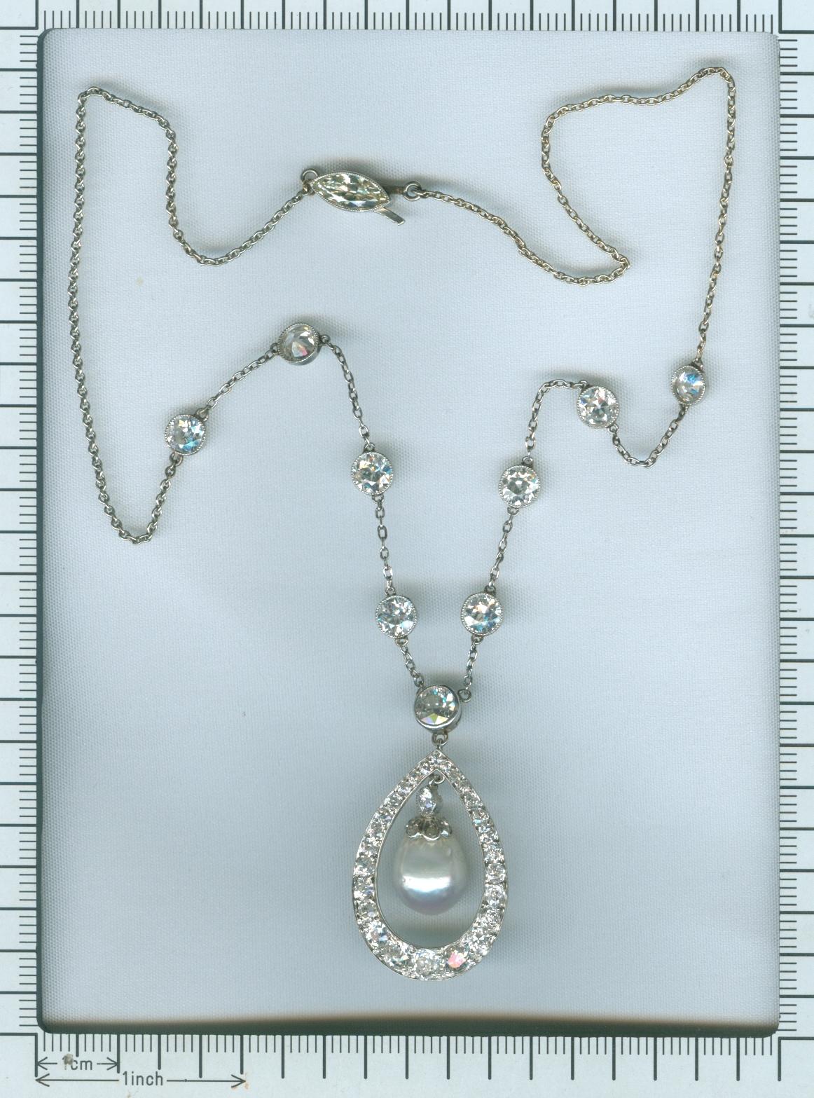 Platinum Art Deco Diamond Necklace with Natural Drop Pearl of 7 Carat, 1930s For Sale 12
