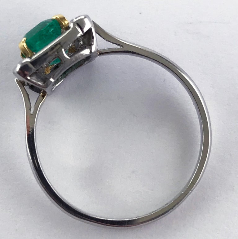 Platinum Art Deco Emerald and Diamond Ring, circa 1920 For Sale at 1stDibs