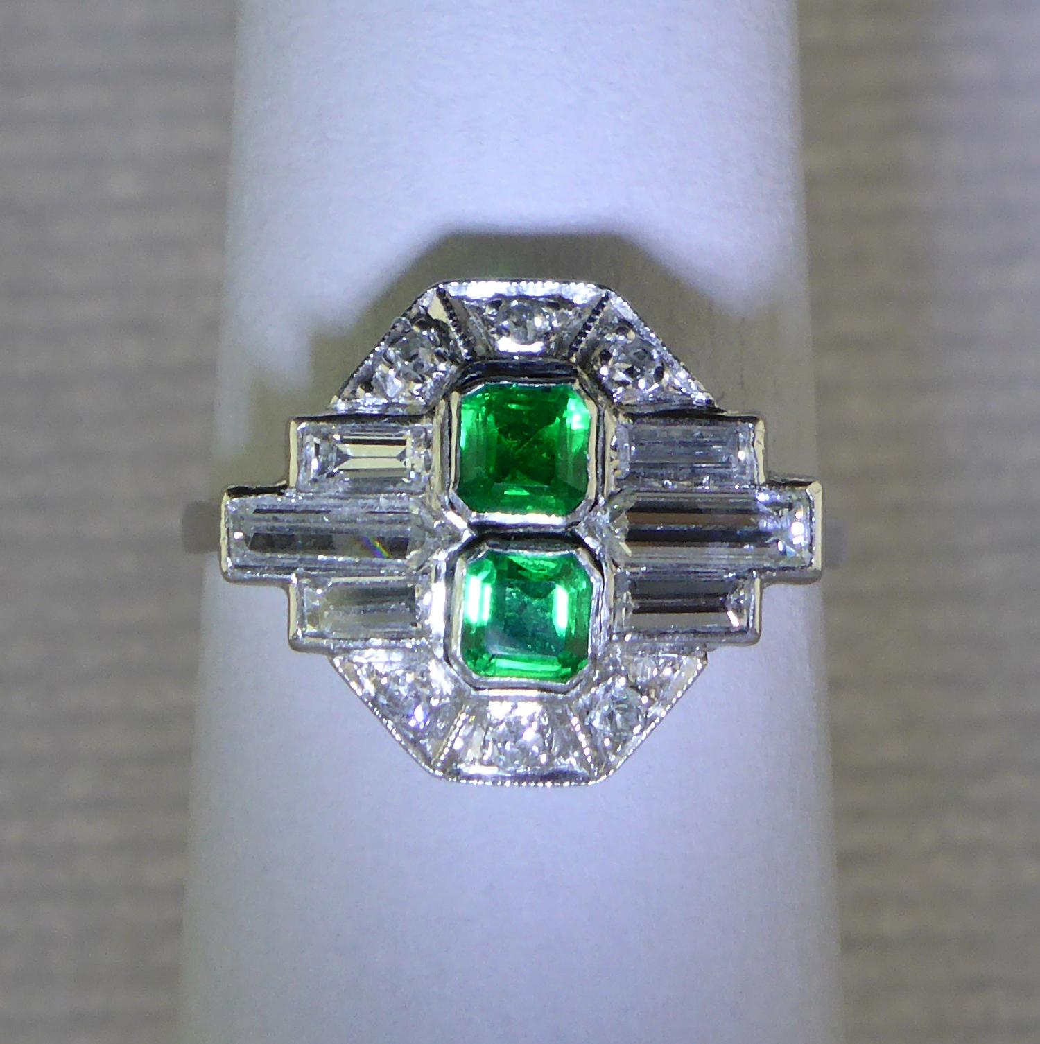Platinum Art Deco Emerald and Diamond Ring, circa 1920 7