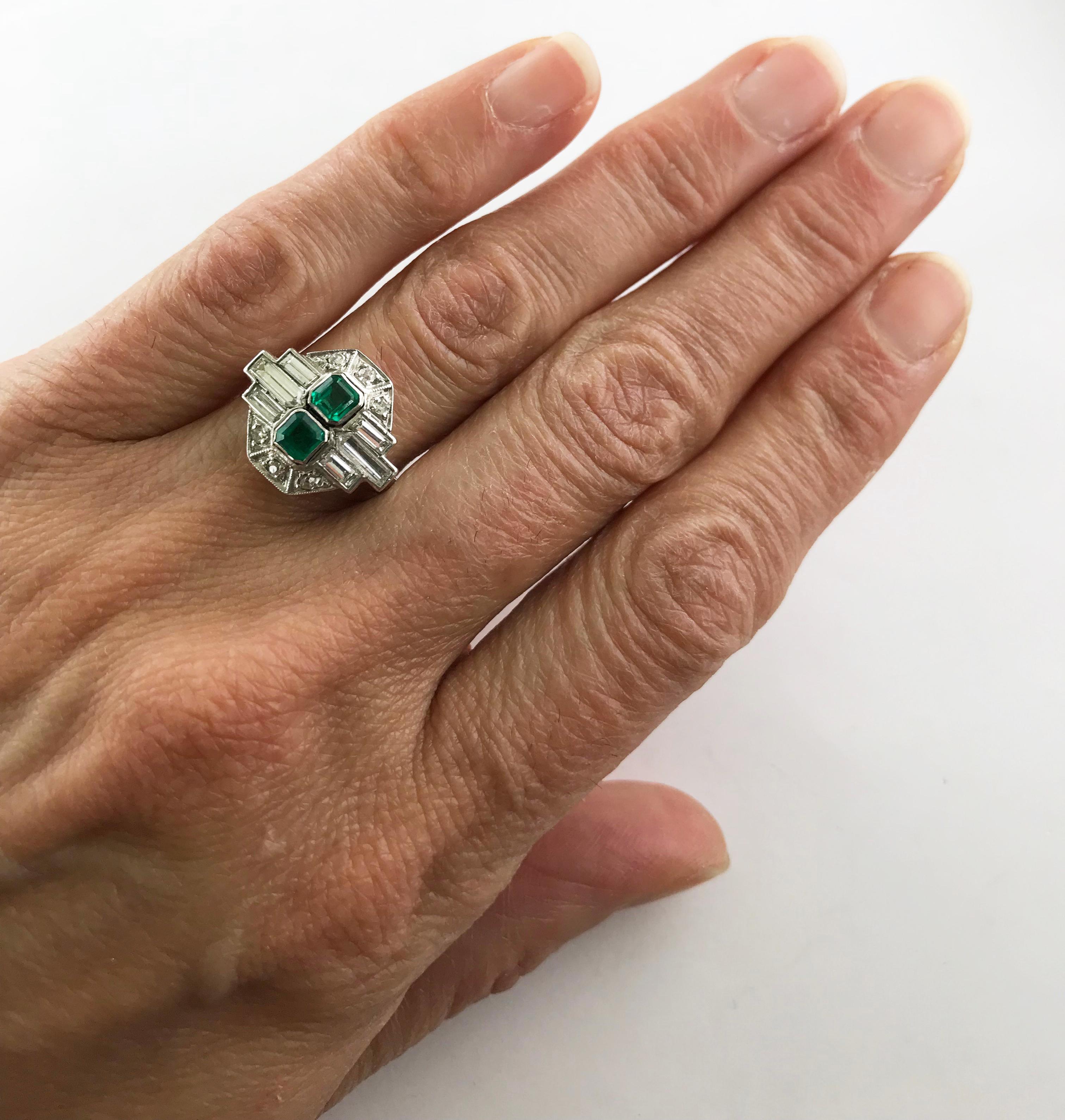 Women's Platinum Art Deco Emerald and Diamond Ring, circa 1920 For Sale