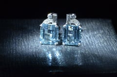 Platinum Art Deco Emerald Cut 10 Carat Aquamarine Clip Earrings with Diamonds