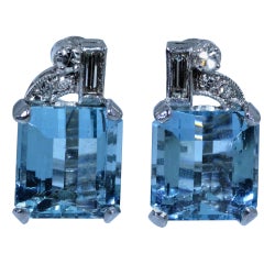 Platinum Art Deco Emerald Cut 10 Carat Aquamarine Clip Earrings with Diamonds