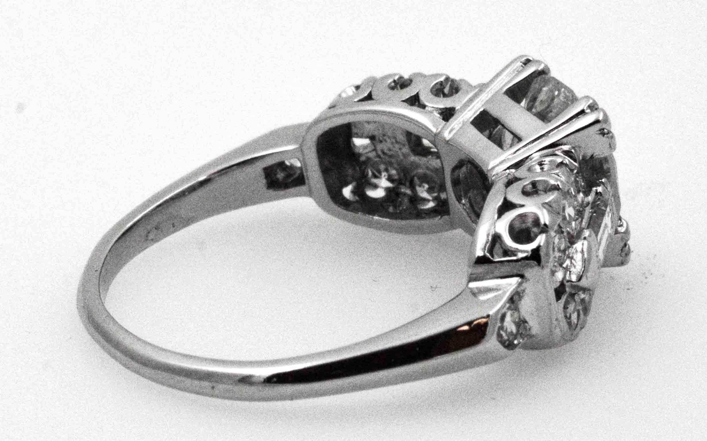 Women's Art Deco Diamond Platinum  Engagement Ring 