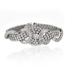 Bracelet exquis Art déco avec diamants de 38,00 carats poids total