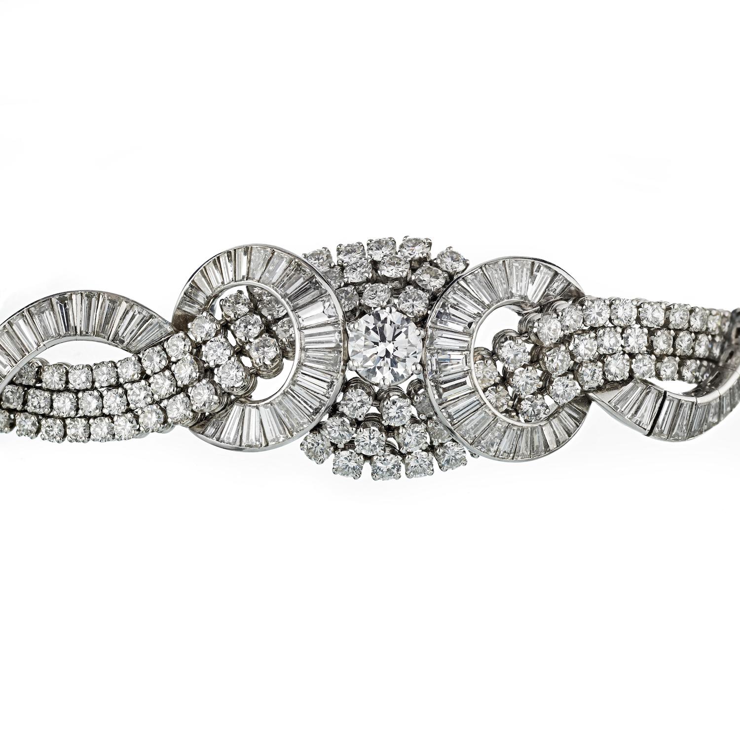 Women's Platinum Art Deco Exquisite 38.00cttw Diamond Bracelet For Sale