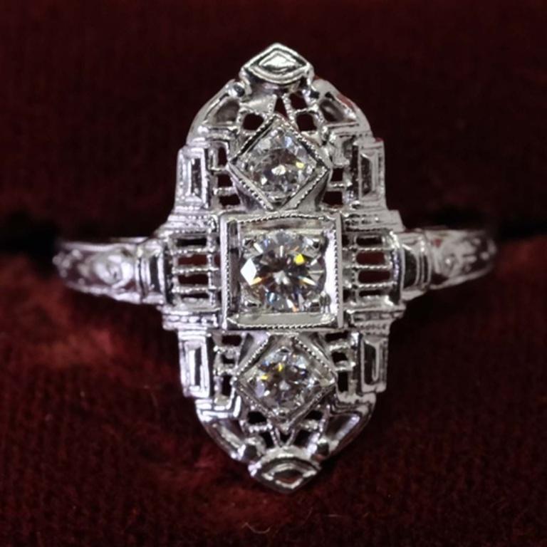 Brilliant Cut Platinum Art Deco Filigree Diamond Ring For Sale