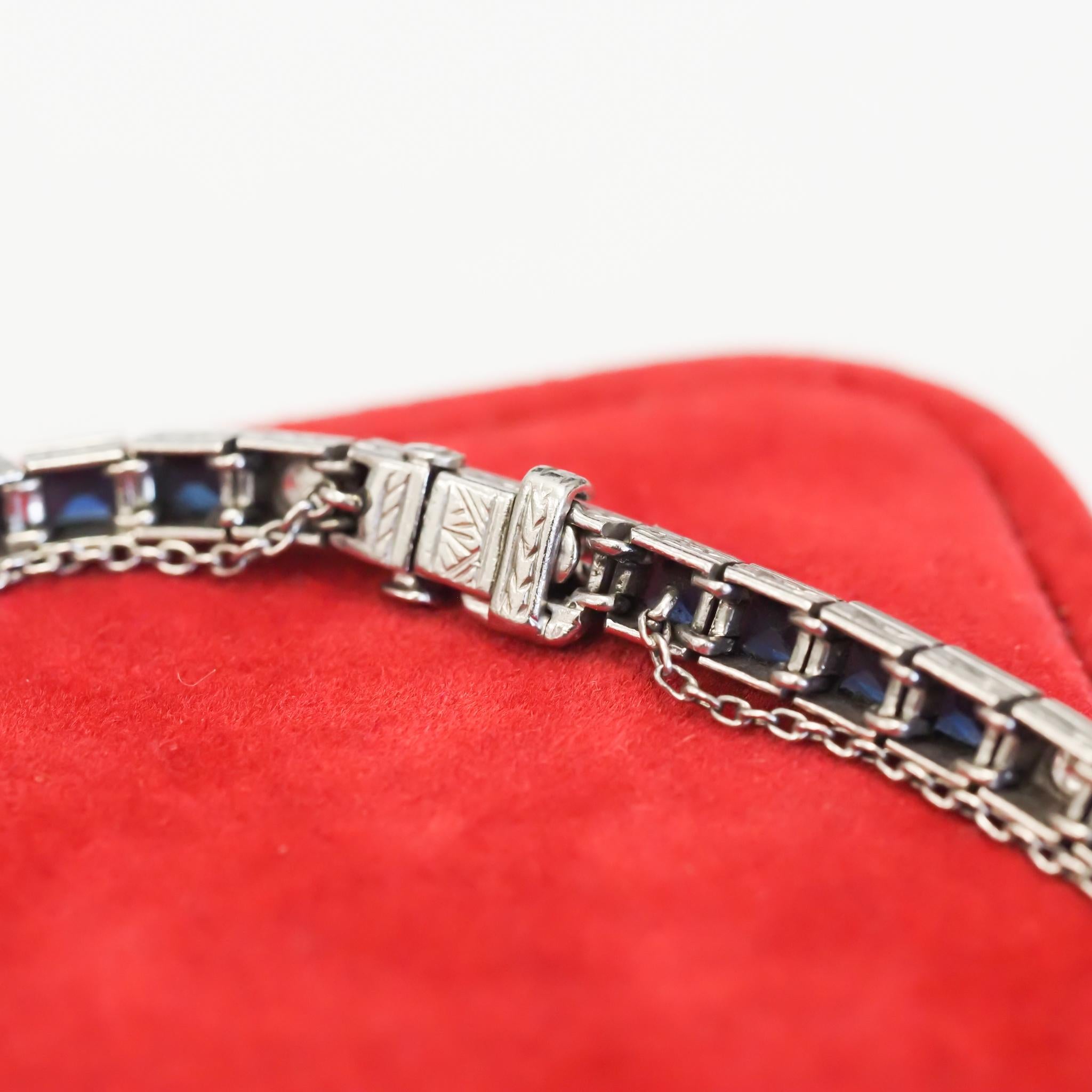 Platin Art Deco Französischer Schliff Saphir und Diamant Tennisarmband 5