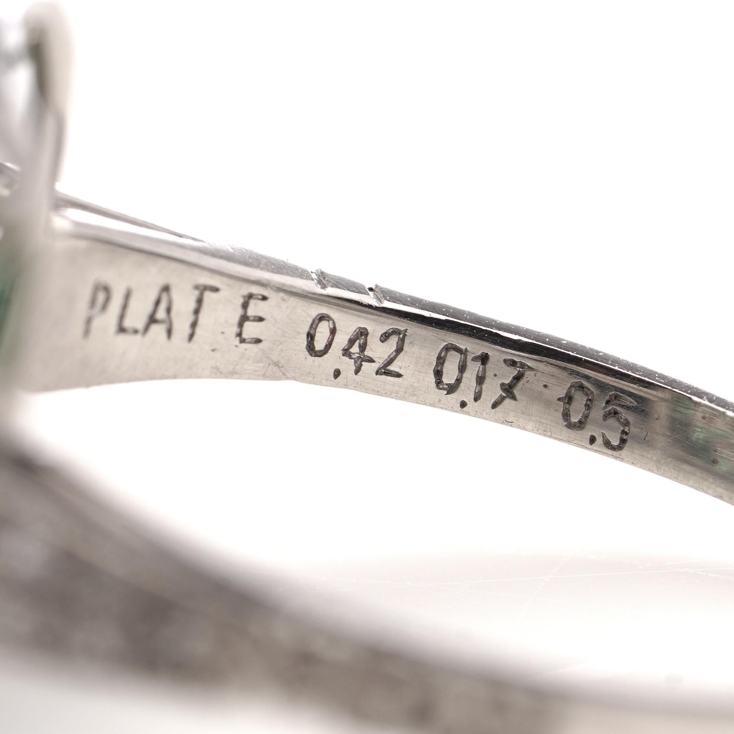 Platin Art Deco inspirierter Smaragd-Mode-Ring mit 0.42 Karat im Angebot 2