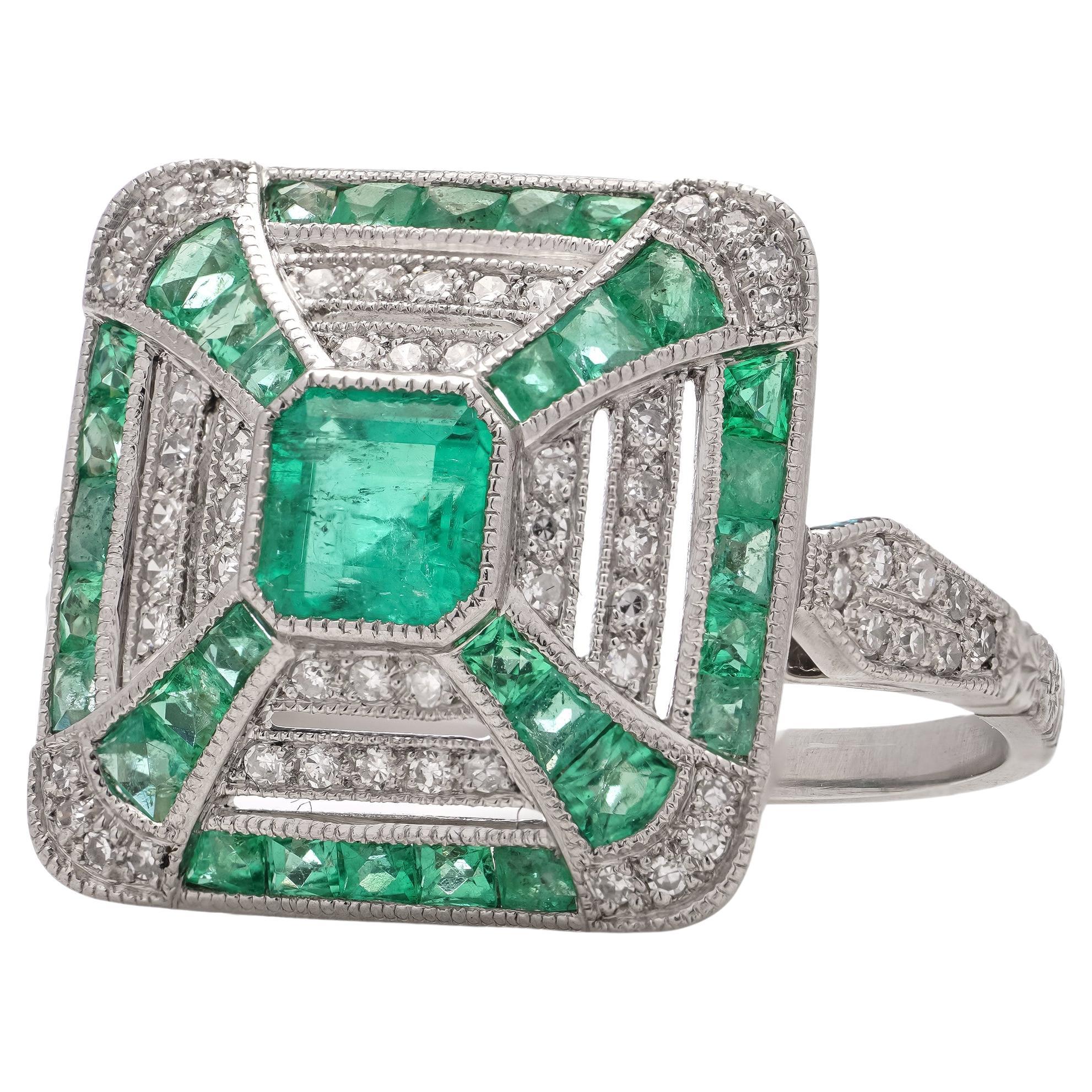 Platinum Art Deco-inspired 0.42 carats of Emerald fashion ring For Sale