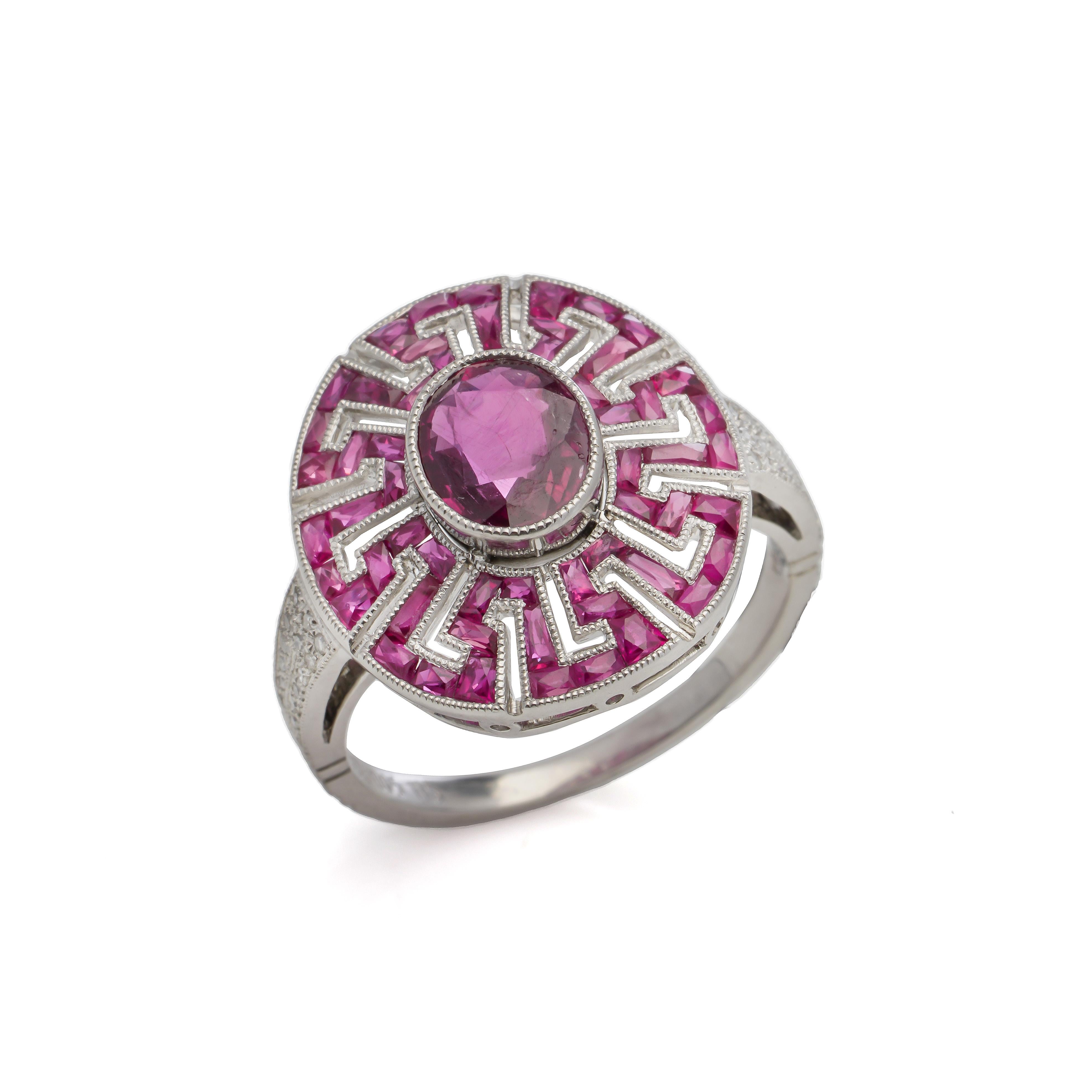 Platinum Art Deco-inspired 0.92 carats Oval ruby cluster ring For Sale 3