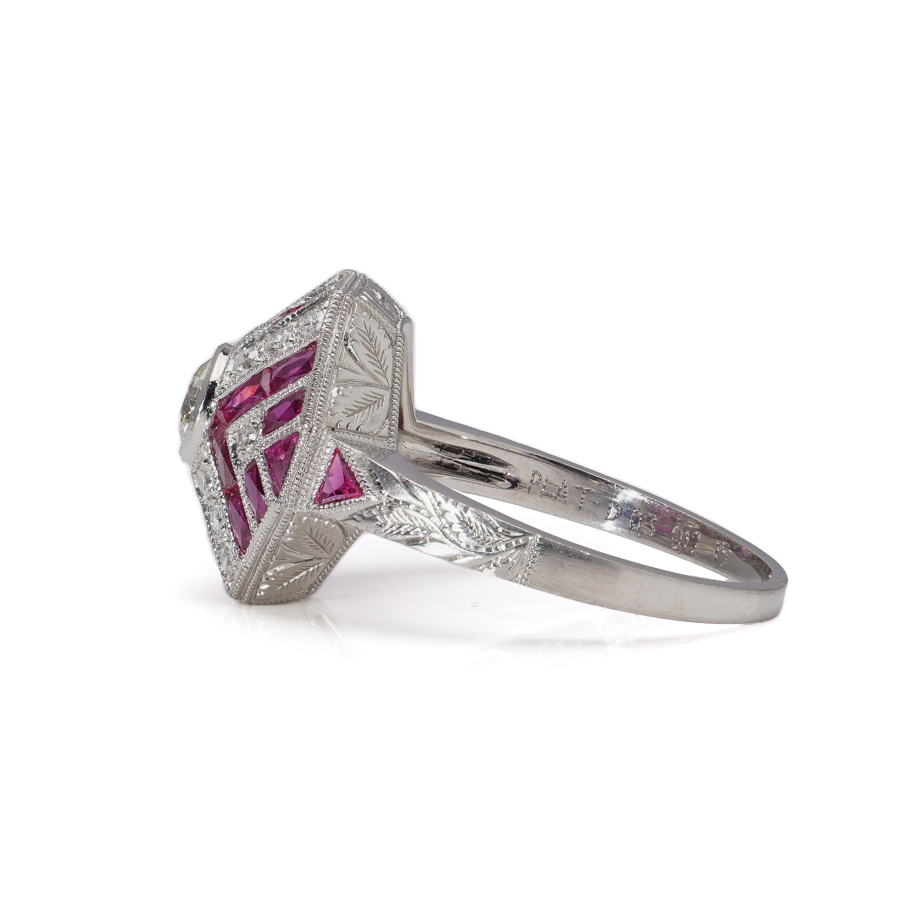 Platinum Art Deco-Inspired Diamond and Ruby Ring In Good Condition For Sale In Braintree, GB