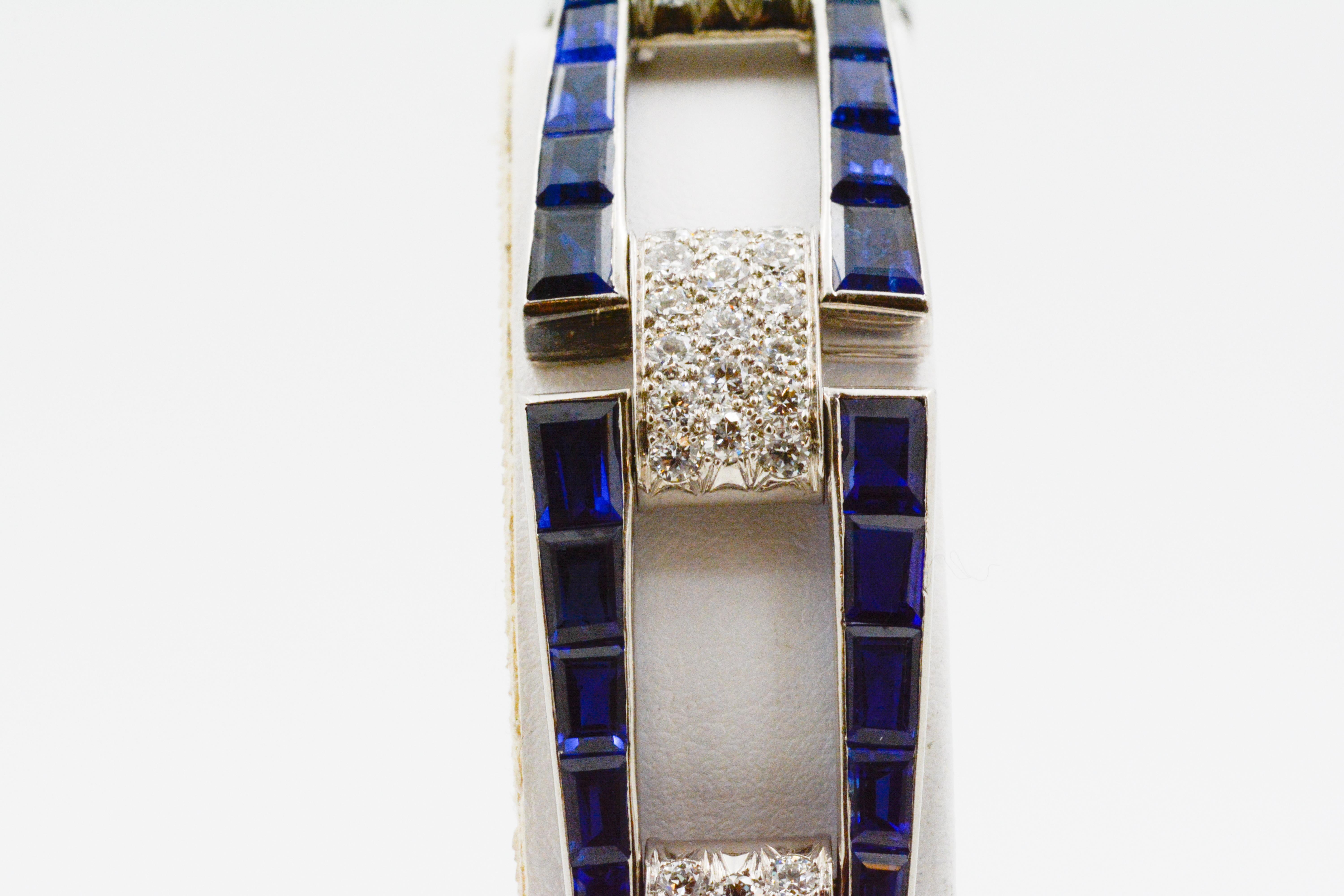 Platinum Art Deco Inspired Sapphire and Diamond Buckle Link Bracelet In Excellent Condition In Dallas, TX